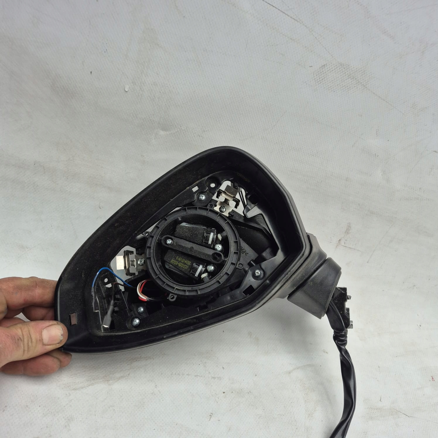 AUDI A4 B9 8W 15- mirror left 8 PIN 045270