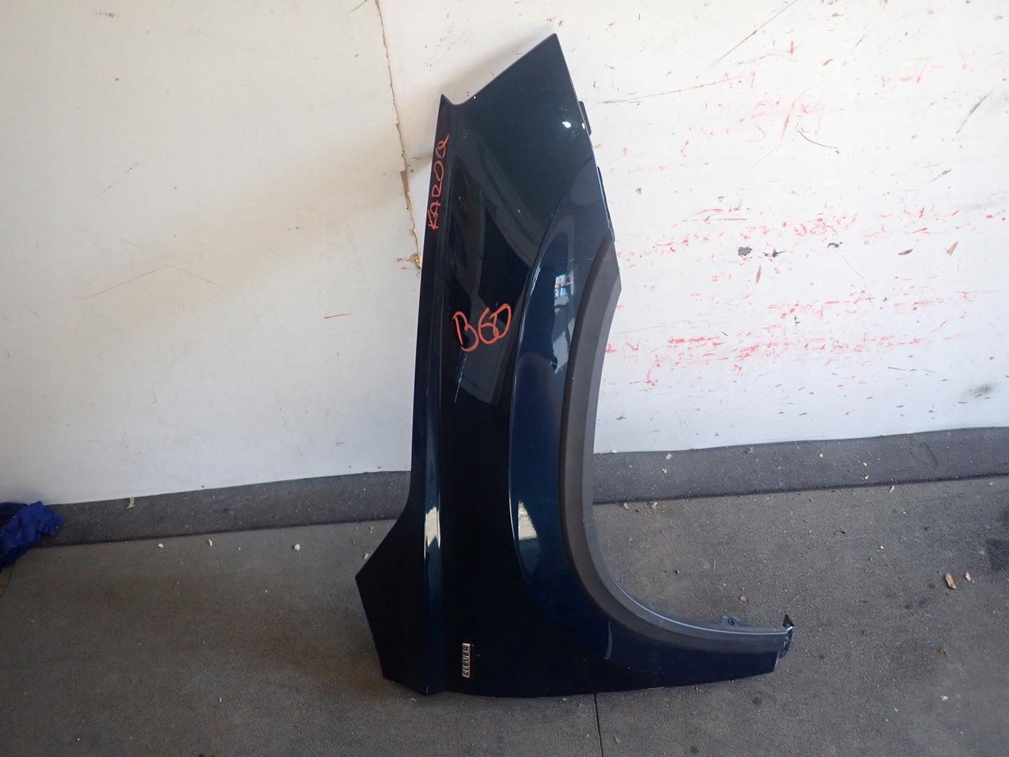 fender front front right SKODA KAROQ 2018
