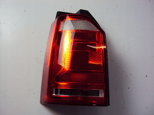 volkswagen oe 7E0945095AD фонарь