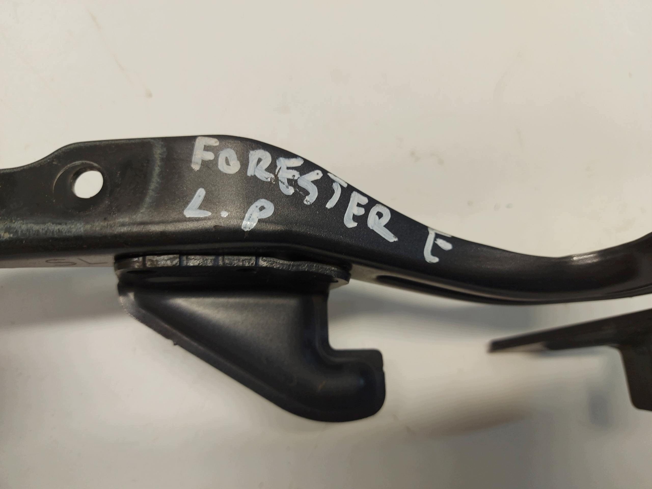 SUBARU Forester V SK LIFT hinge bonnets left