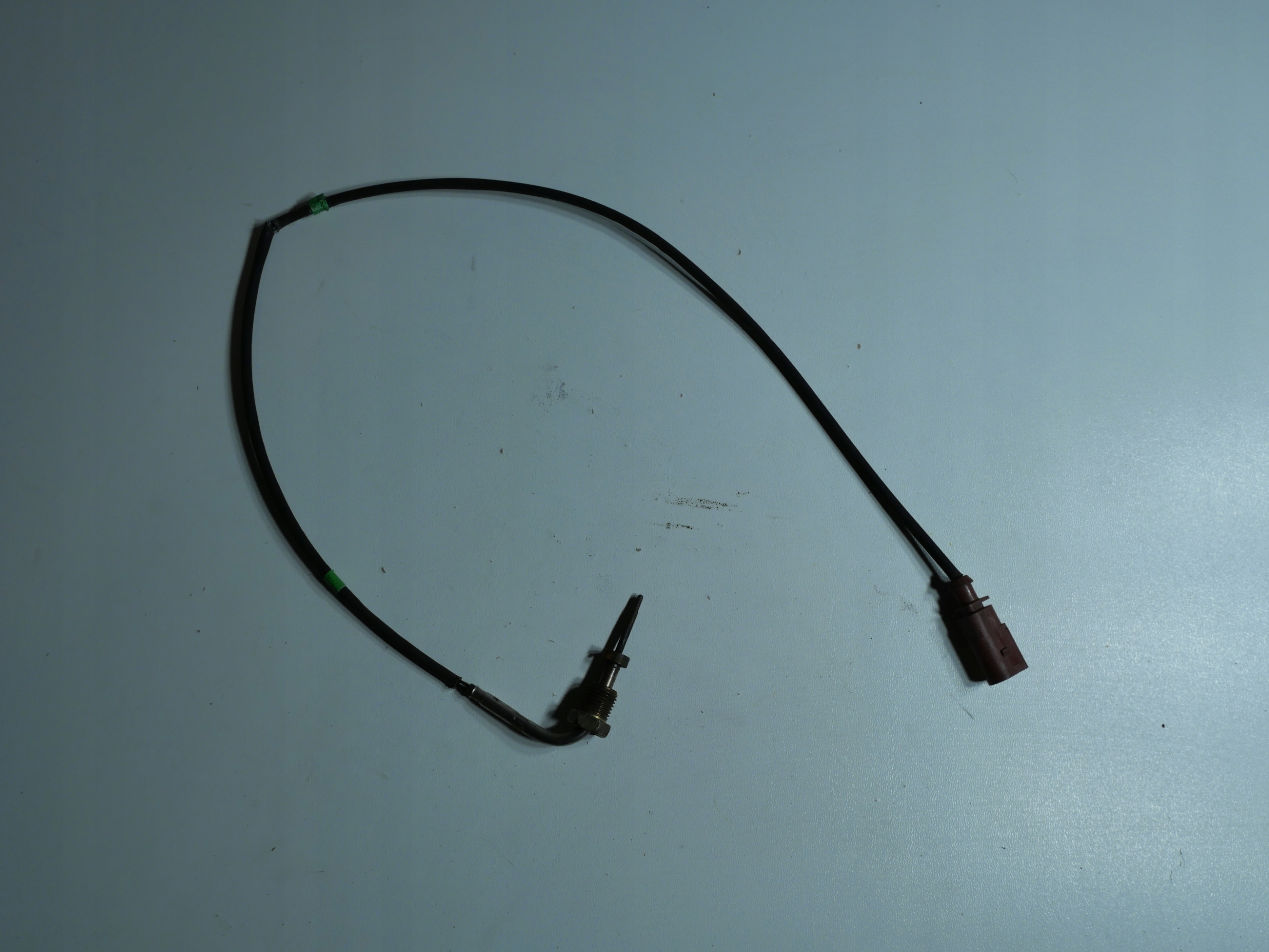 Sensor TEMPERATURY Gase VW SEAT SKODA 03L906088DK