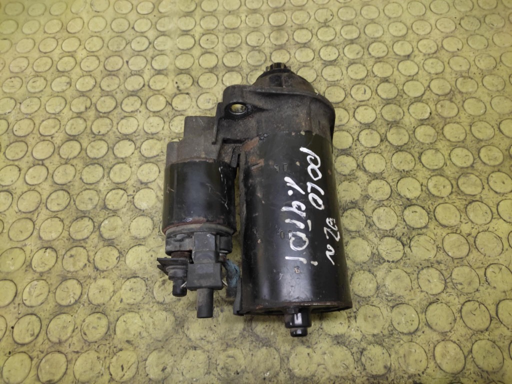 VW POLO IV 1.9 TDI önindító 02A911024D