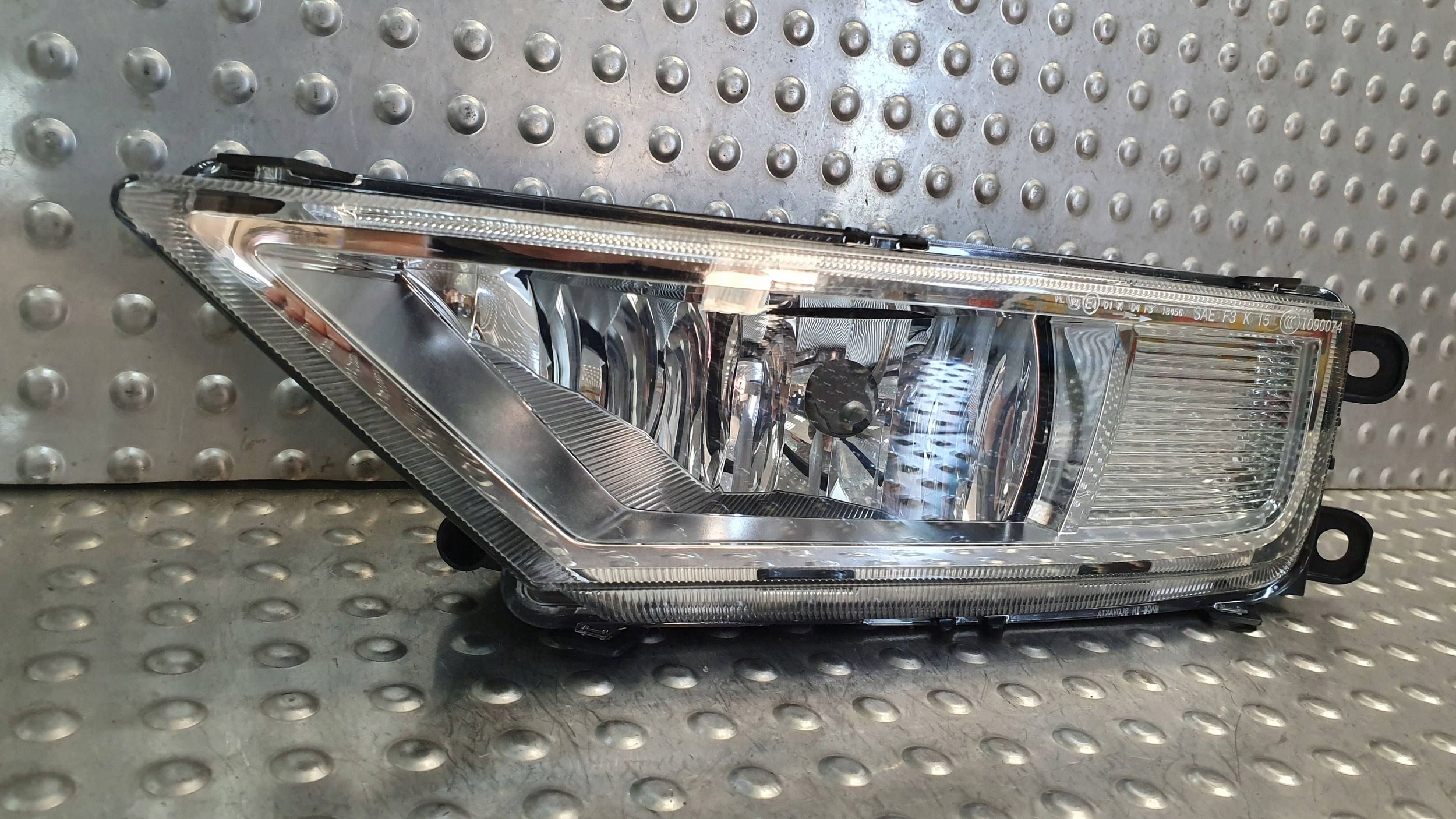 nebelscheinwerfer links VW TIGUAN II 15- 5NA941699A