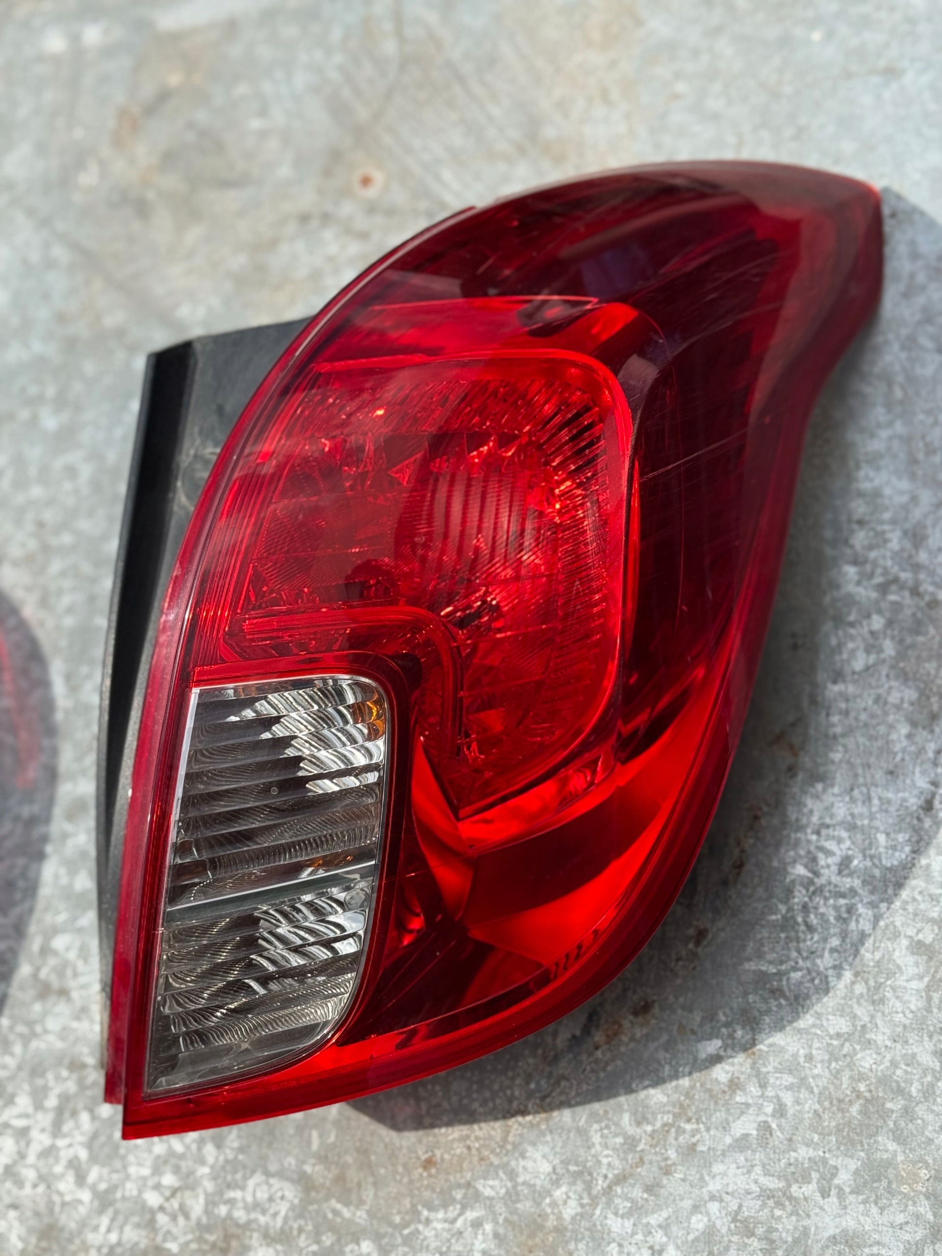 light right rear part OPEL MOKKA A right rear EUROPA