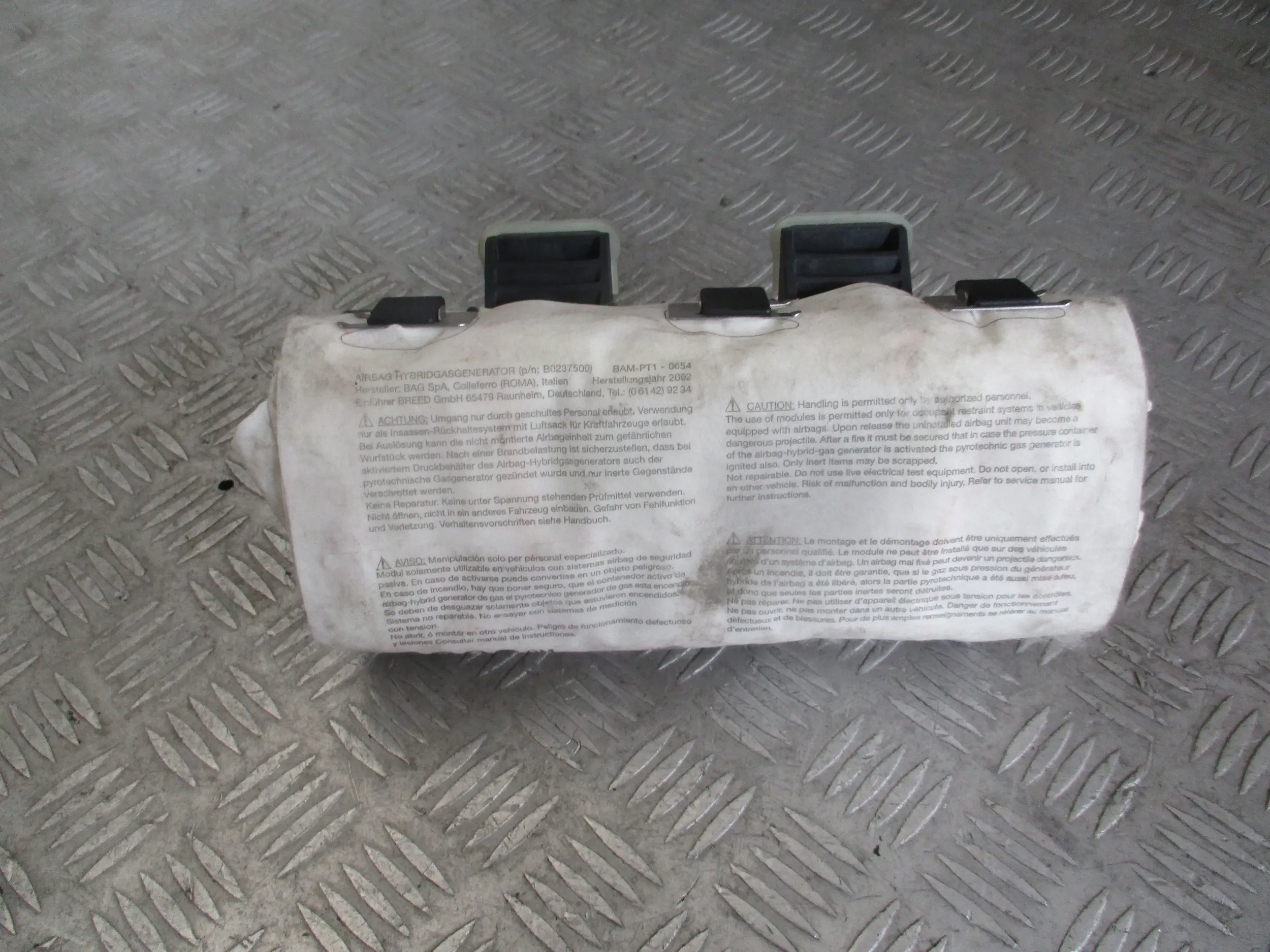 торпеда консоль Подушки opel Vectra C 2.2 b. 02-08 r. HB