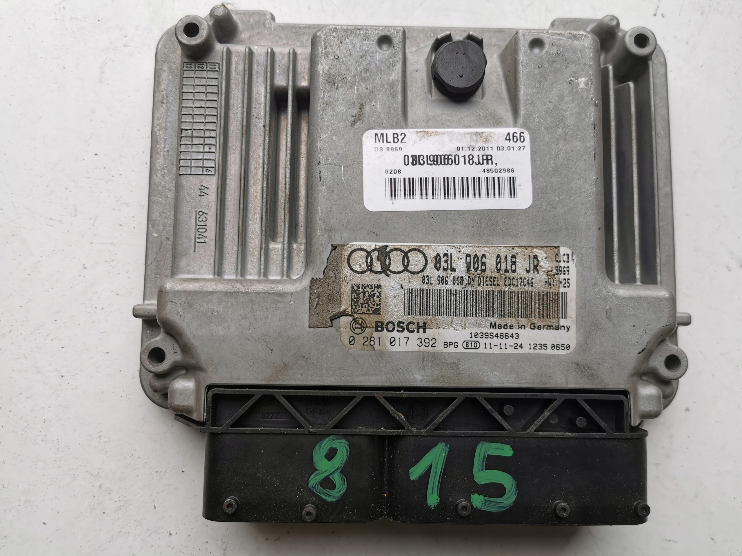 AUDI A4 B8 2.0TDI 0281017392 03L906018JR computer