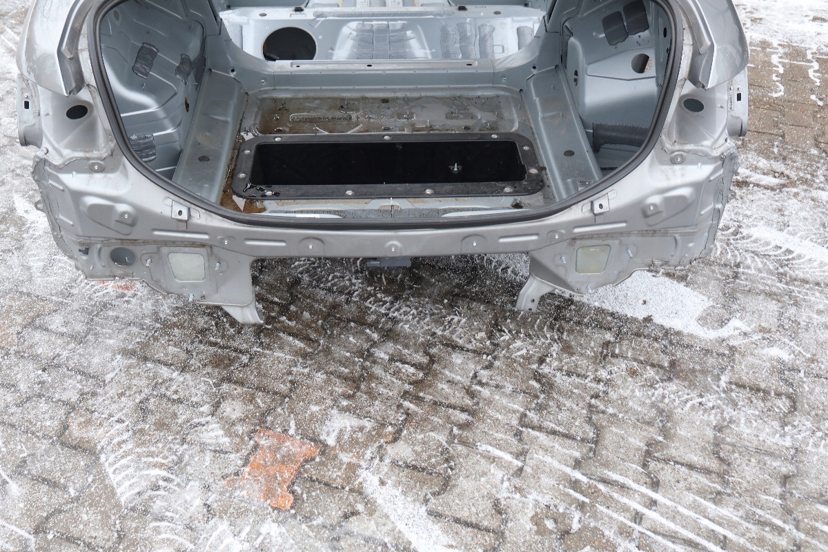 ALFA ROMEO GIULIA PAS TYLNI WANNA