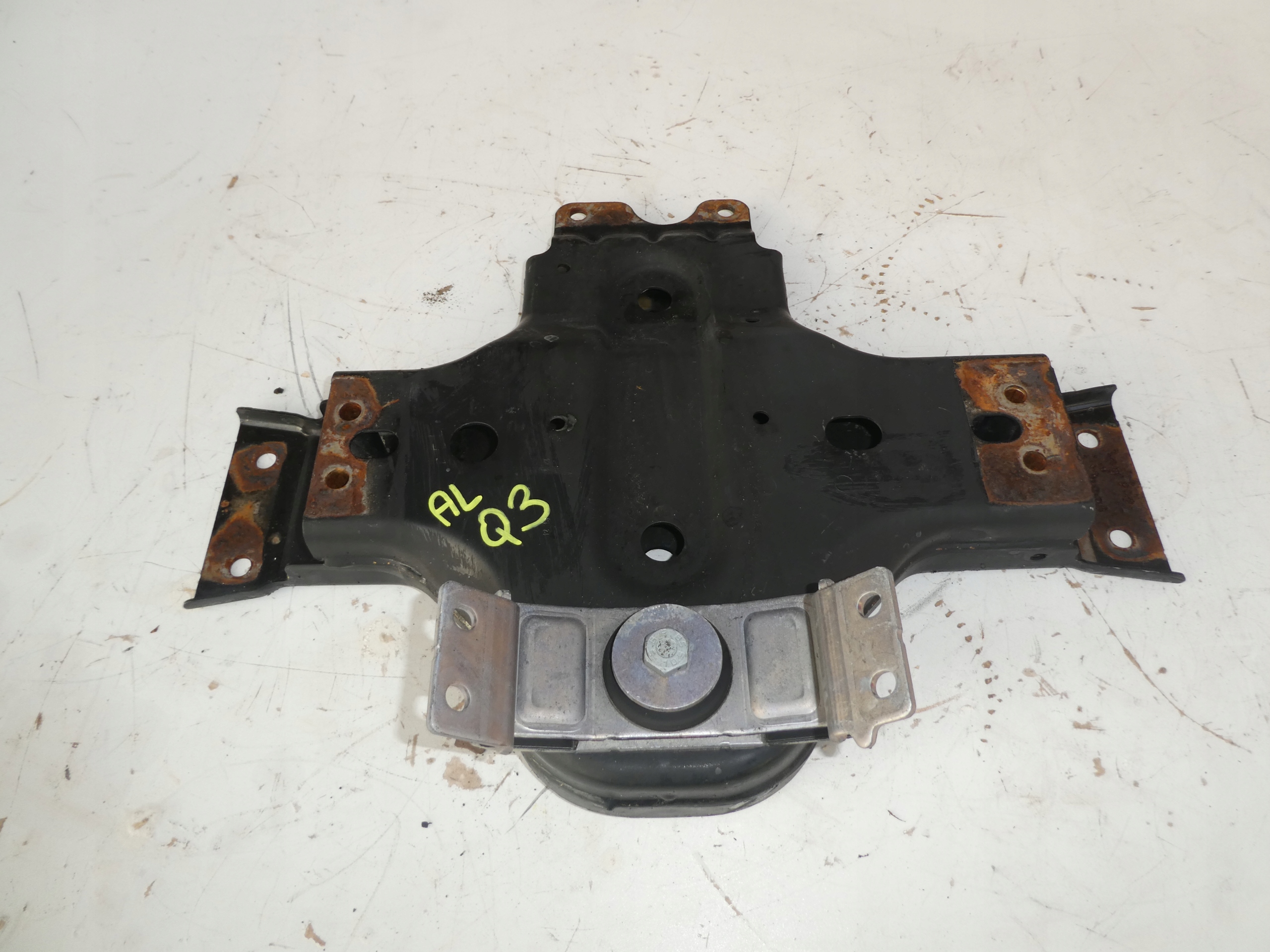 VW AMAROK Supporto cambio ingranaggi 2H6399151