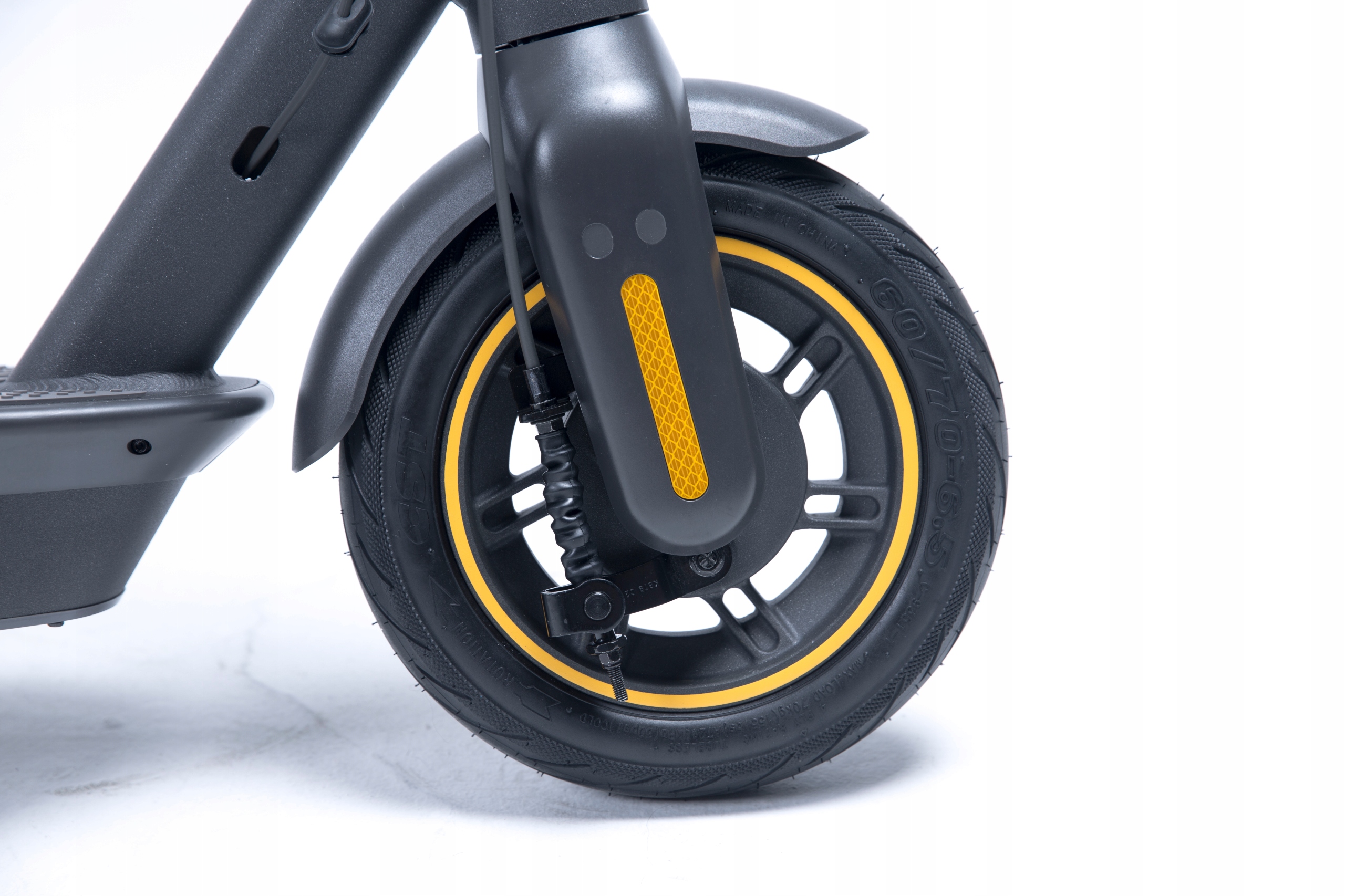 Hulajnoga elektryczna Ninebot MAX G30P - silnik 2 generacja Liczba kół 2