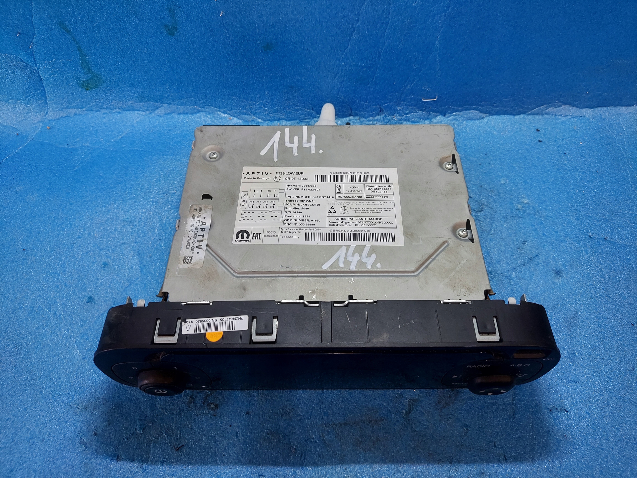 RADIO EKRAN PANDA III F139 LOW