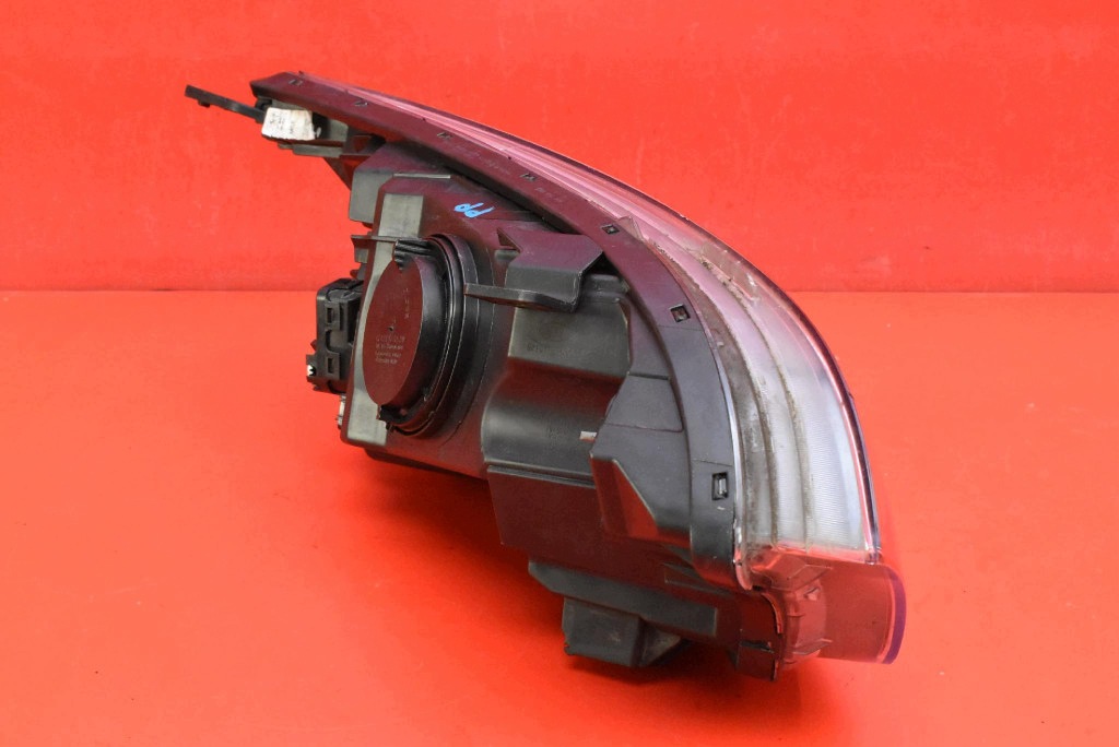 REFLEKTOR left light front EU 92101-1W KIA RIO 3 III 11-15