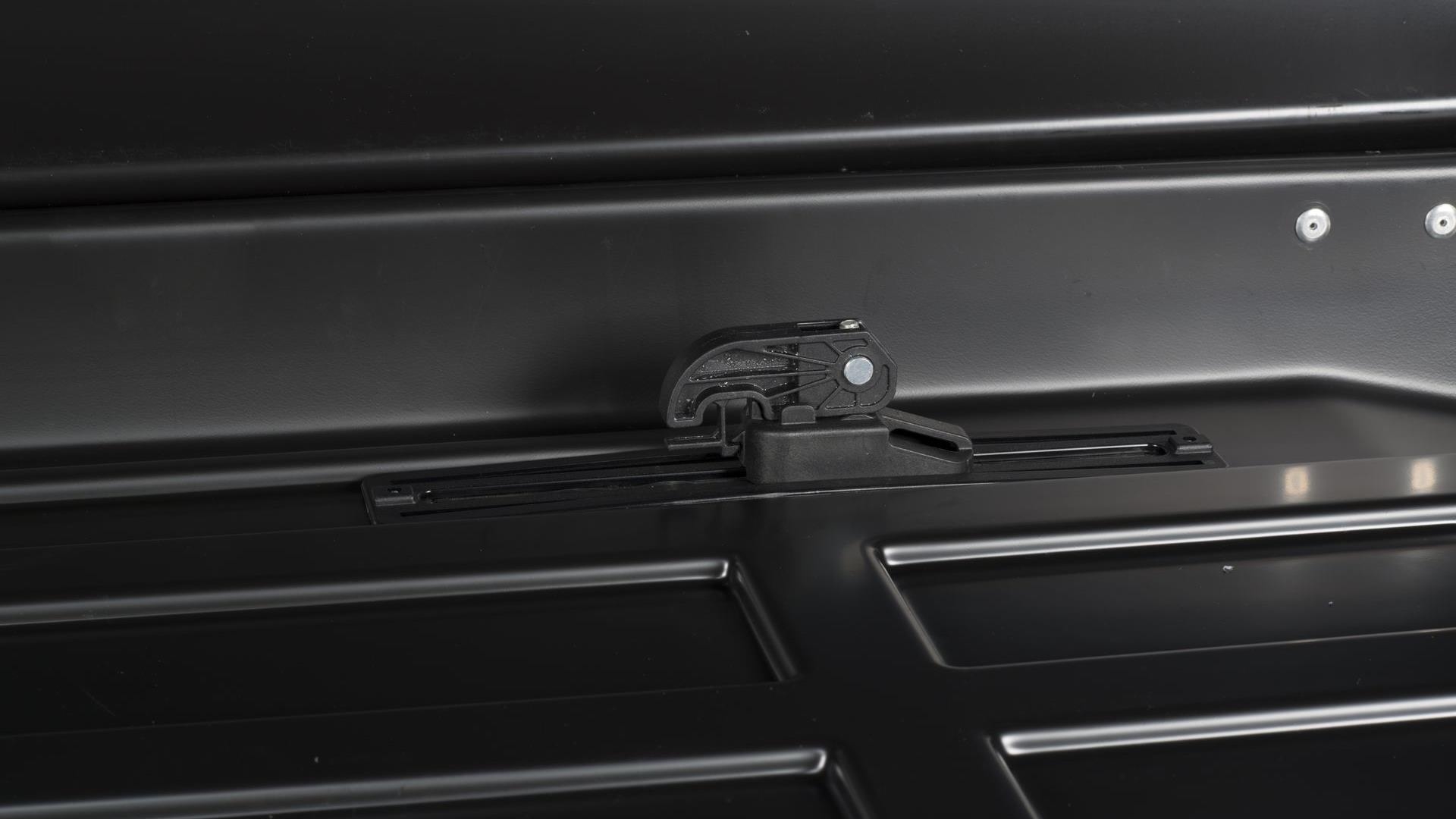 Box dachowy Taurus Altro 500 czarny polysk Opening bilateral