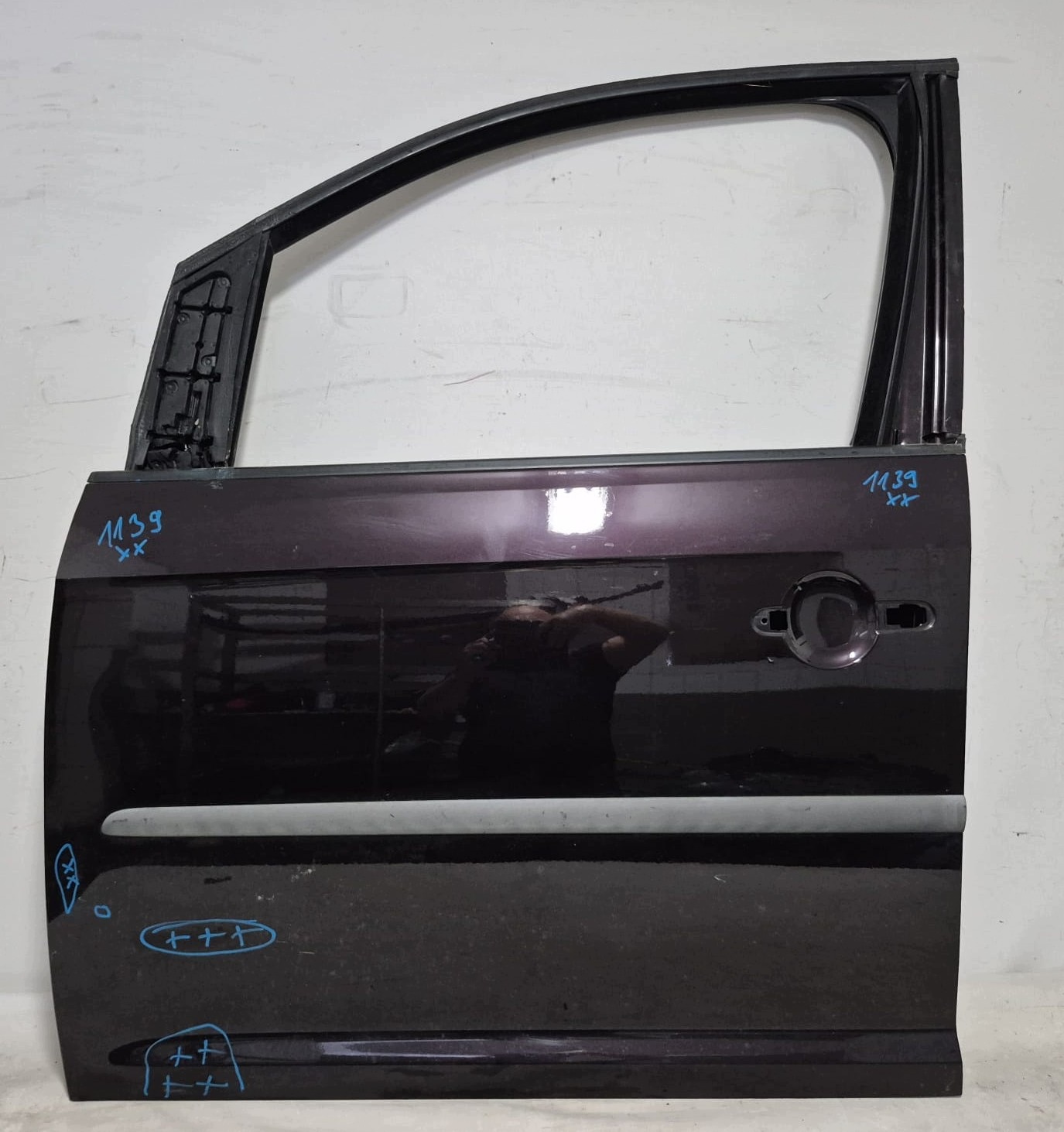 VW CADDY 2K5 15- door left front front 2K5831311