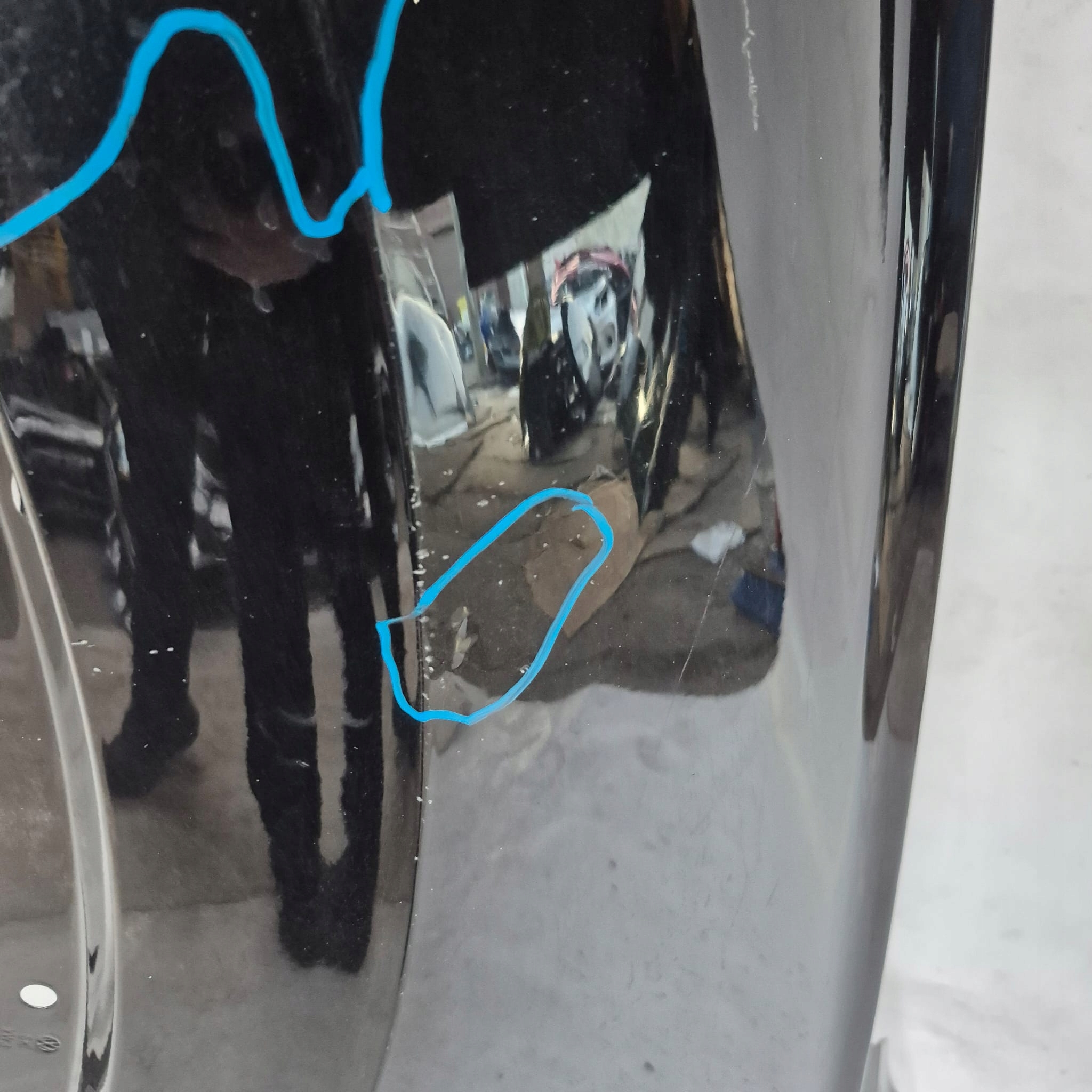VW TOUAREG 19-25R. -> left fender front front
