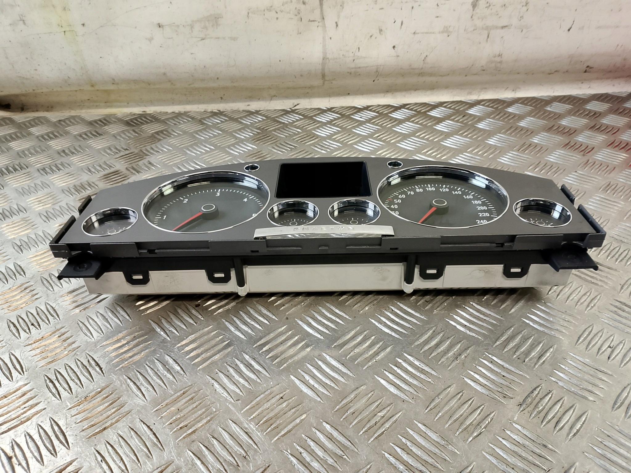 dials VW PHAETON 3.0 TDI DIESEL 3D0920885A