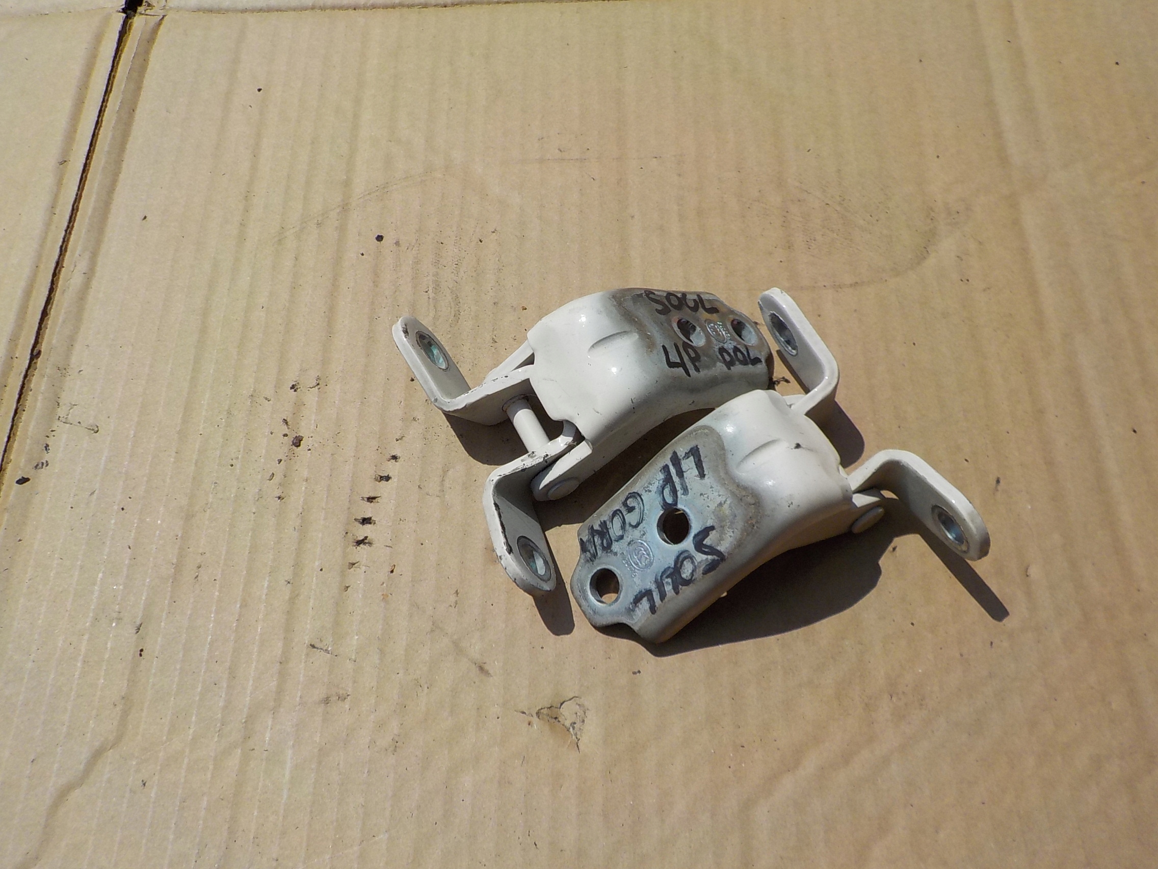 hinge door left front kia soul and lift 2013r