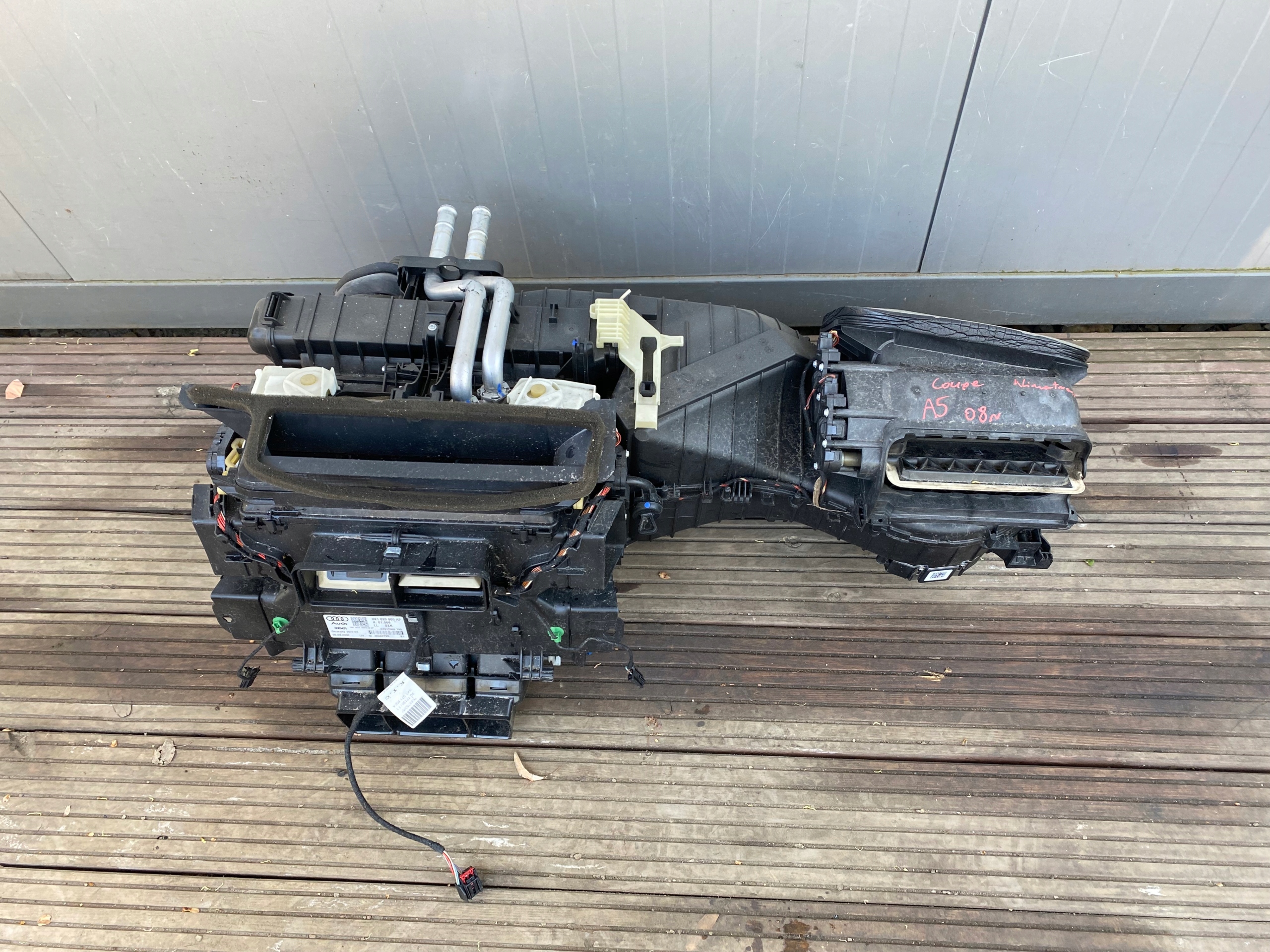 Audi A4 B8 A5 радиатор отопителя отопитель салона 8K1820005AF