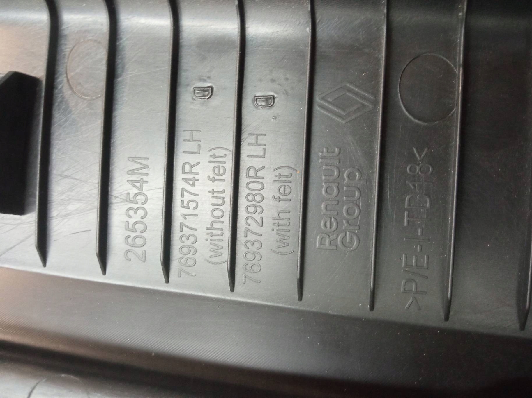 cover SLUPKA C boot holder POLKI left rear part Dacia Duster III