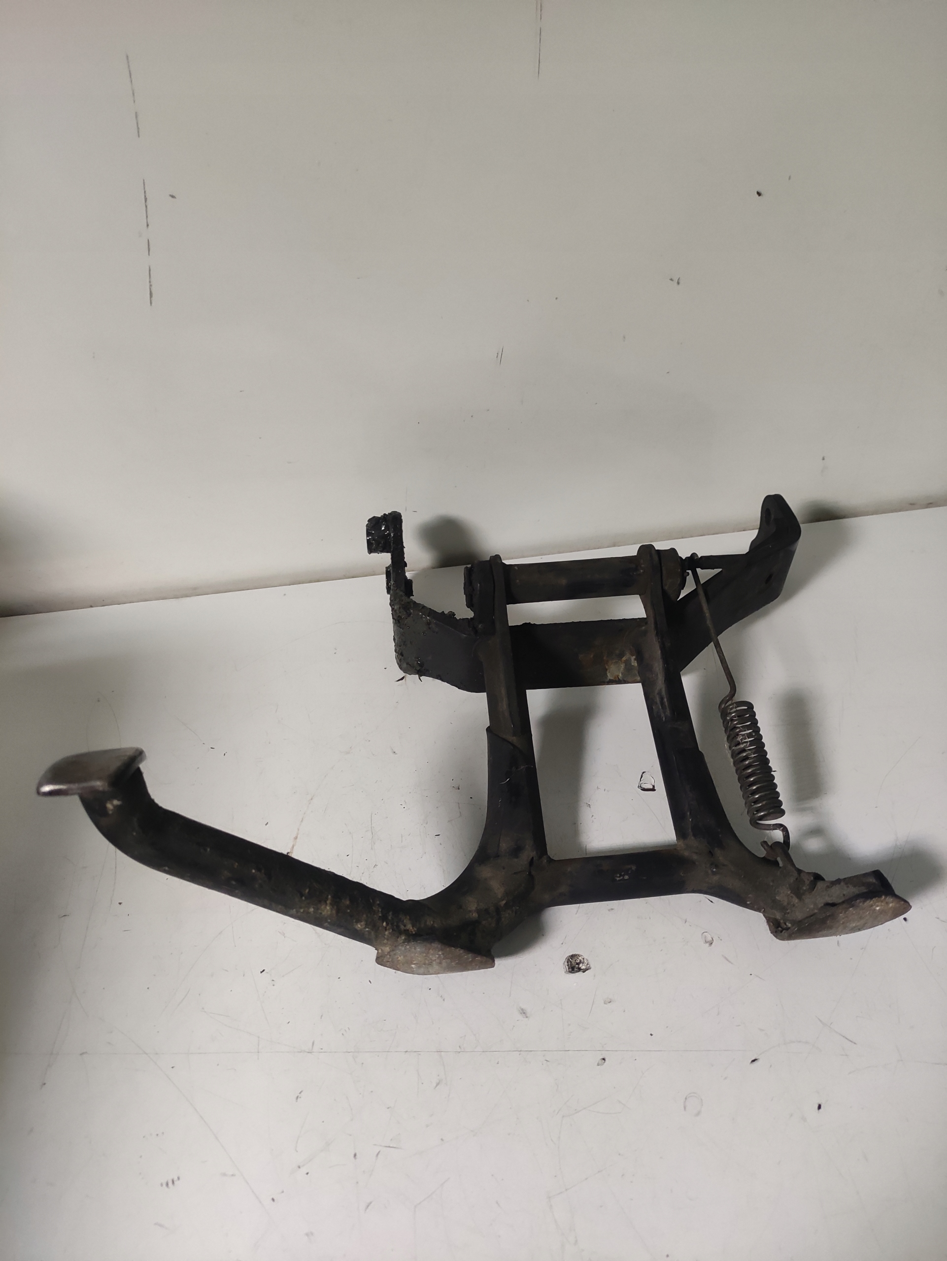 Центральна підніжка HONDA VFR 750 RC36 90-93