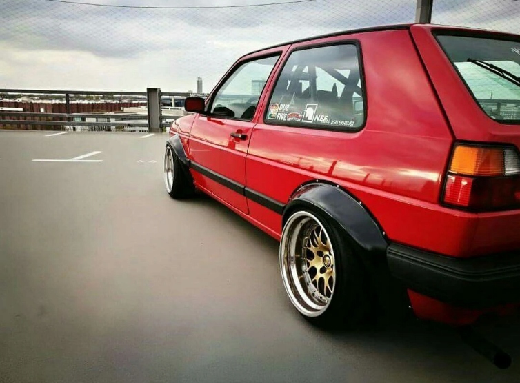 POSZERZENIA NADKOLI VOOMERAN VW VOLGSWAGEN GOLF 2 JETTA MK2 4 SZTUKI