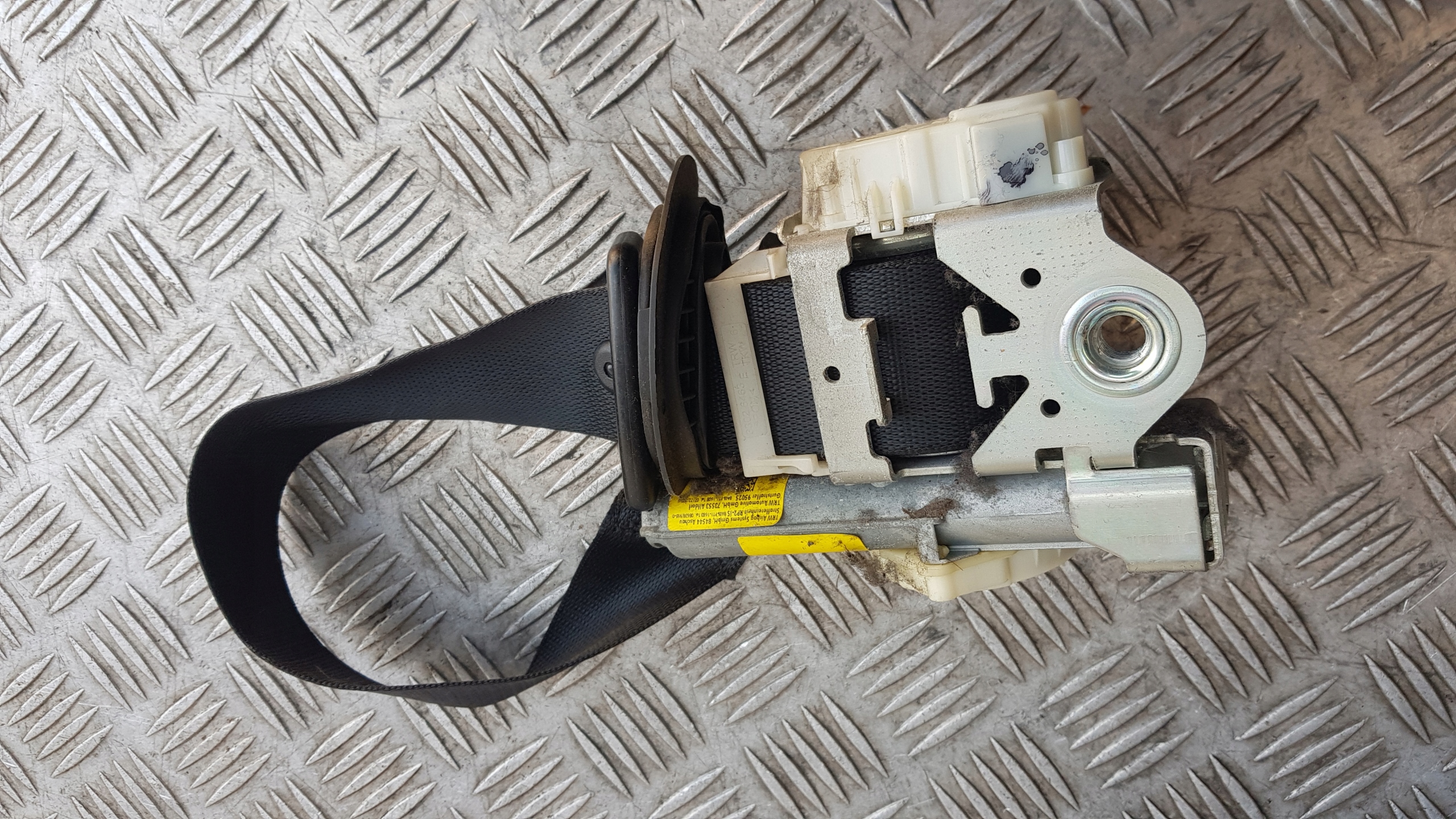 MERCEDES W204 tension belt safety front right