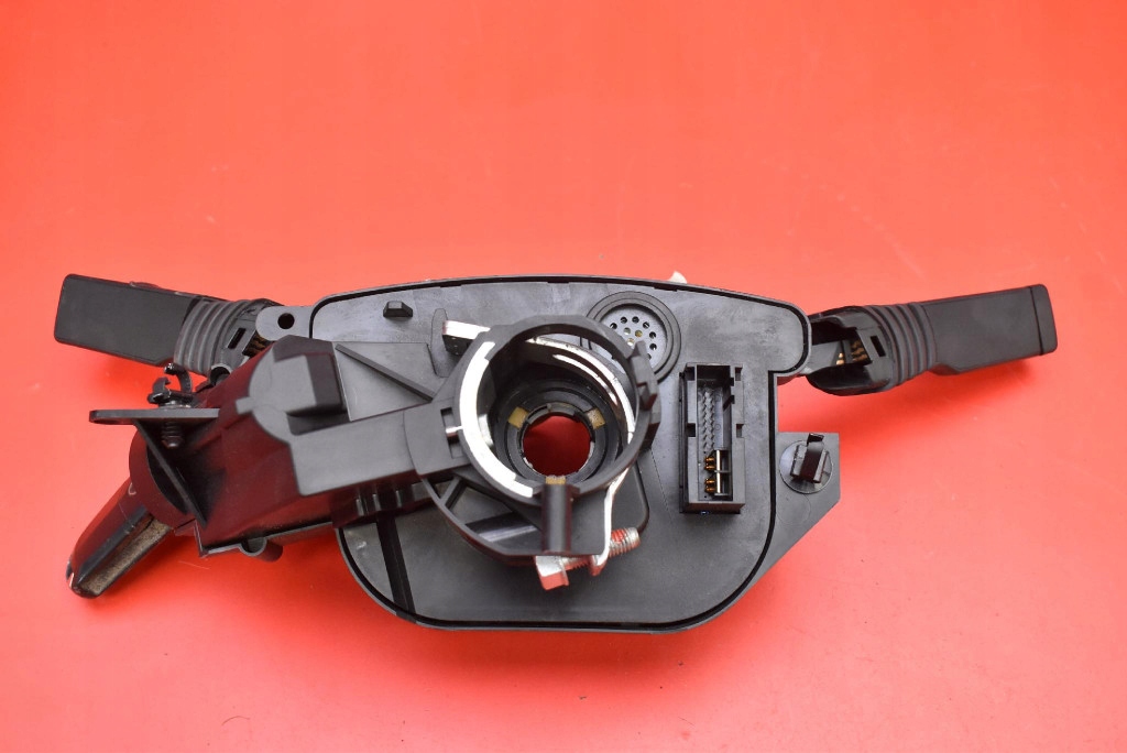 IMMO computer running board dials dials PAJAK 13193087PE OPEL VECTRA C 05-09