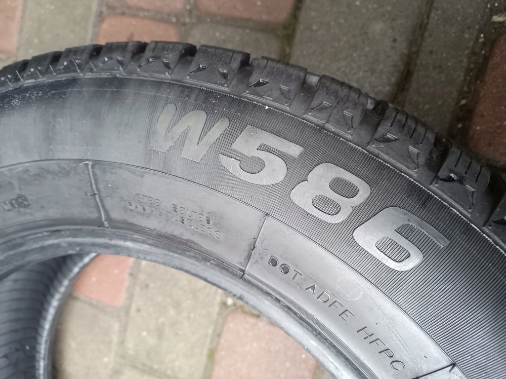 215/65R16 (079) OVATION W586. 8mm Profil opony 65