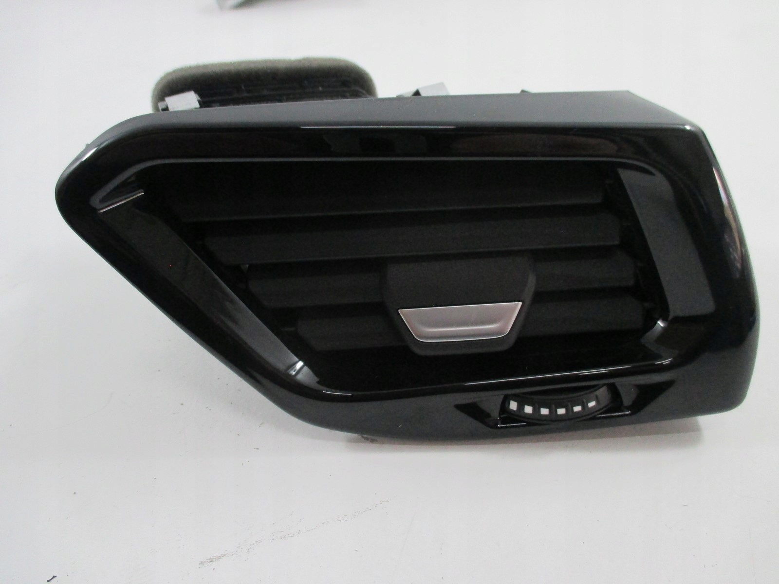 Вентиляционное отверстие BMW Z4 G29 6807441