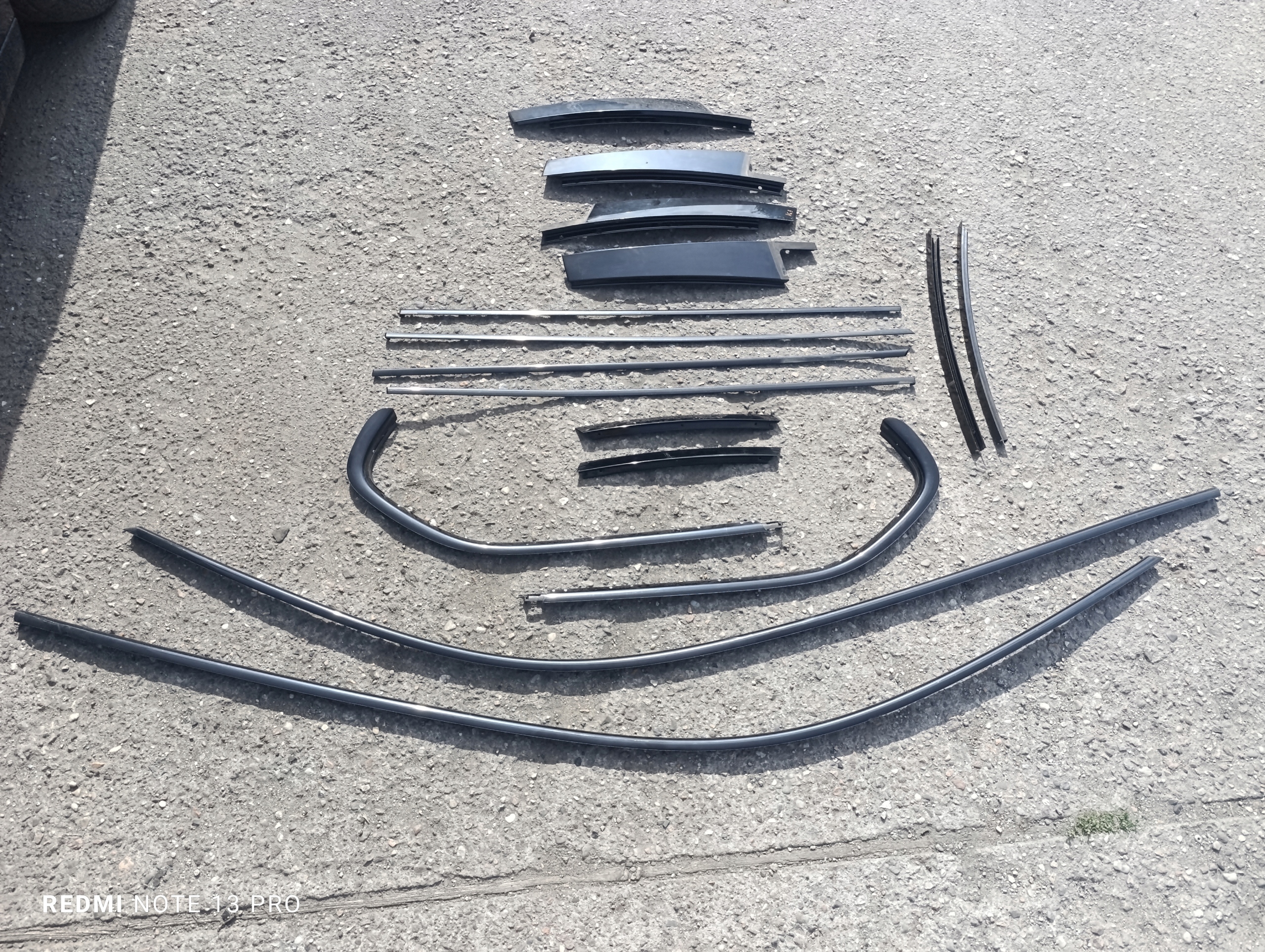 BMW E91 LISTWY SHADOWLINE KOMPLET