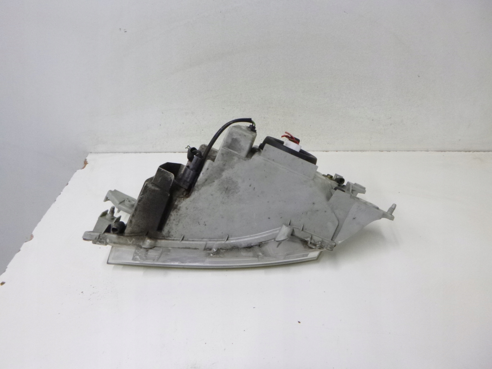 light front Mazda Premacy 2004r. STANLEY