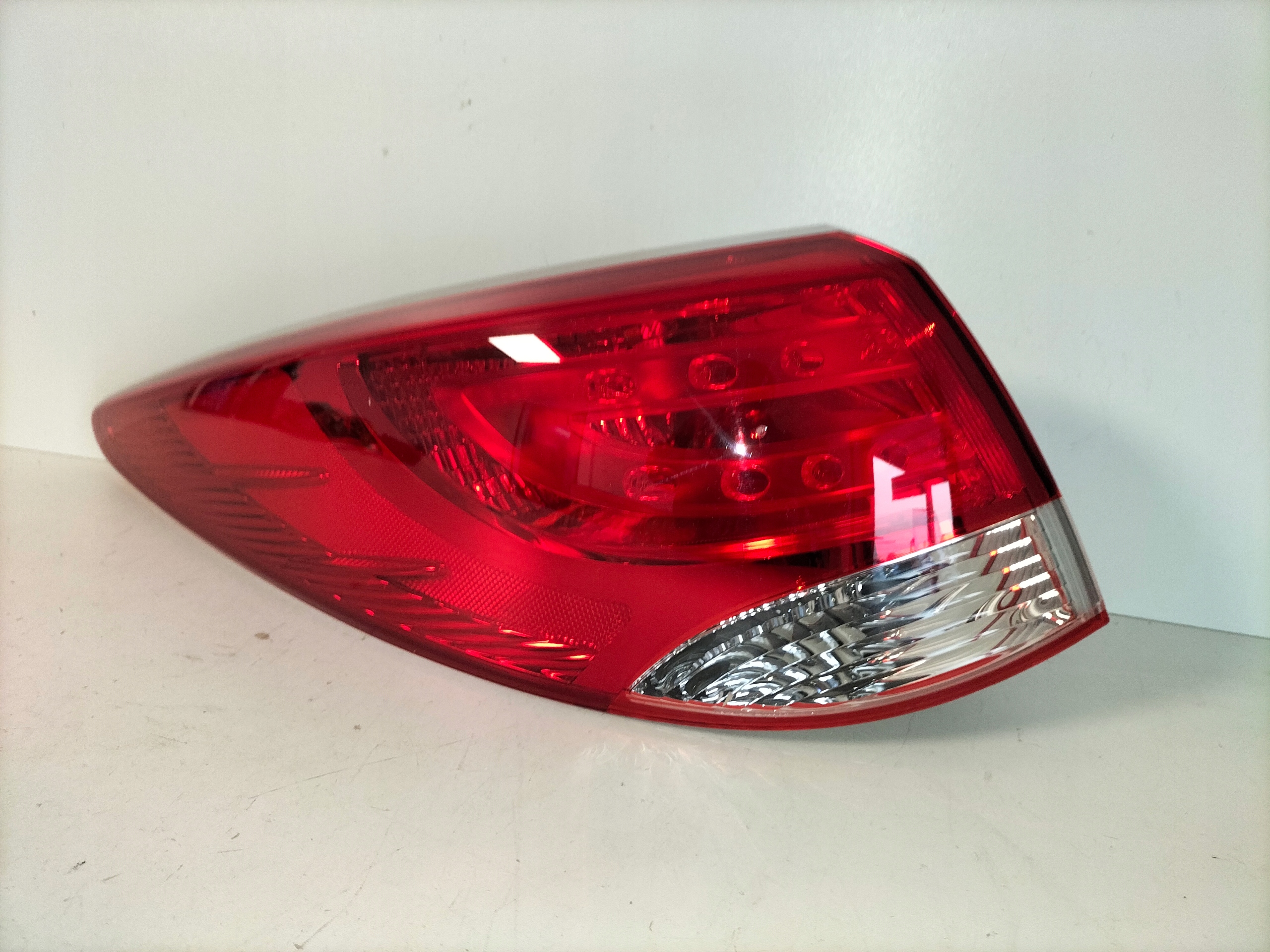 light rear rear part left HYUNDAI IX35 09-13