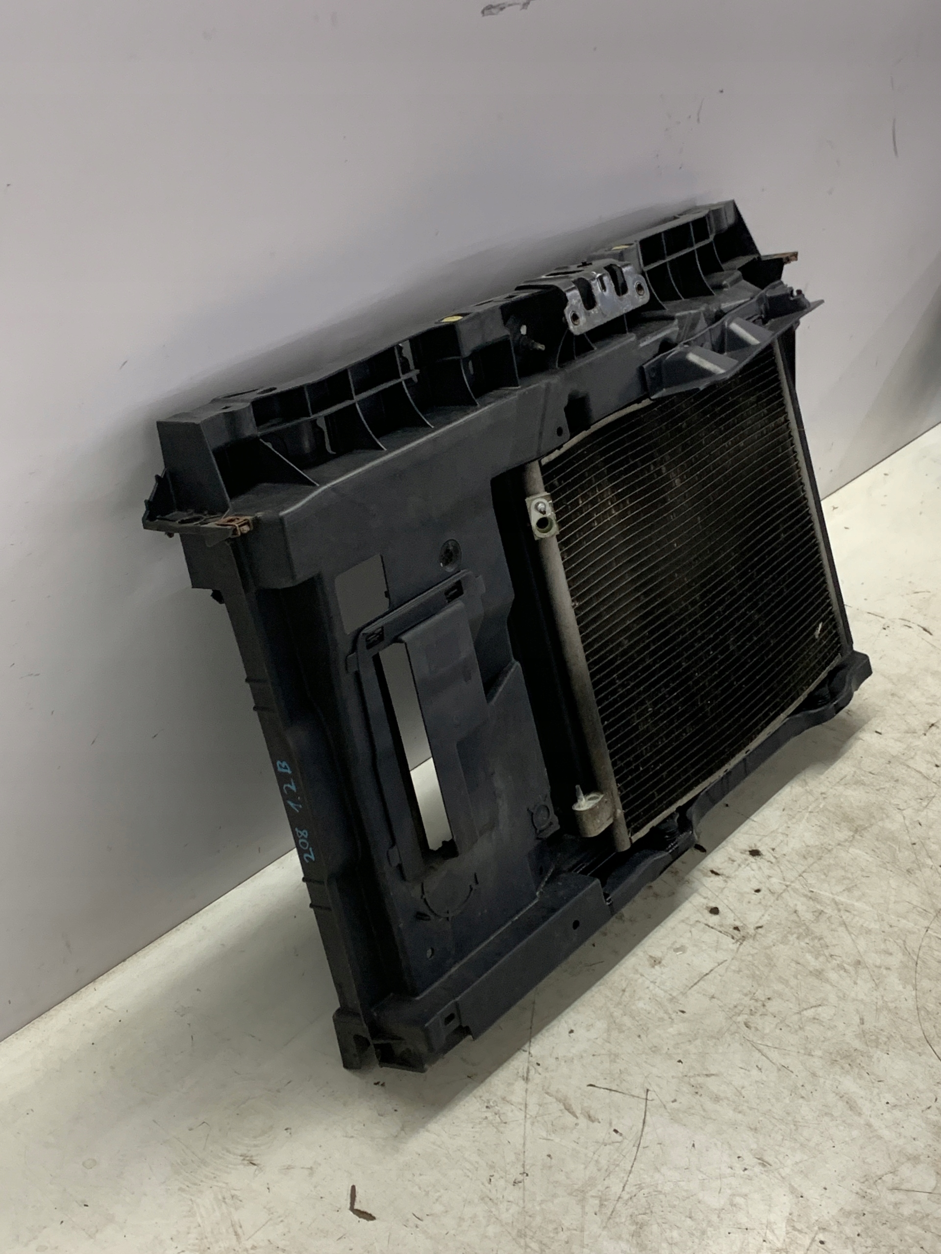support panel for radiators radiator PEUGEOT 208 and (2012-2019) 1.2 B