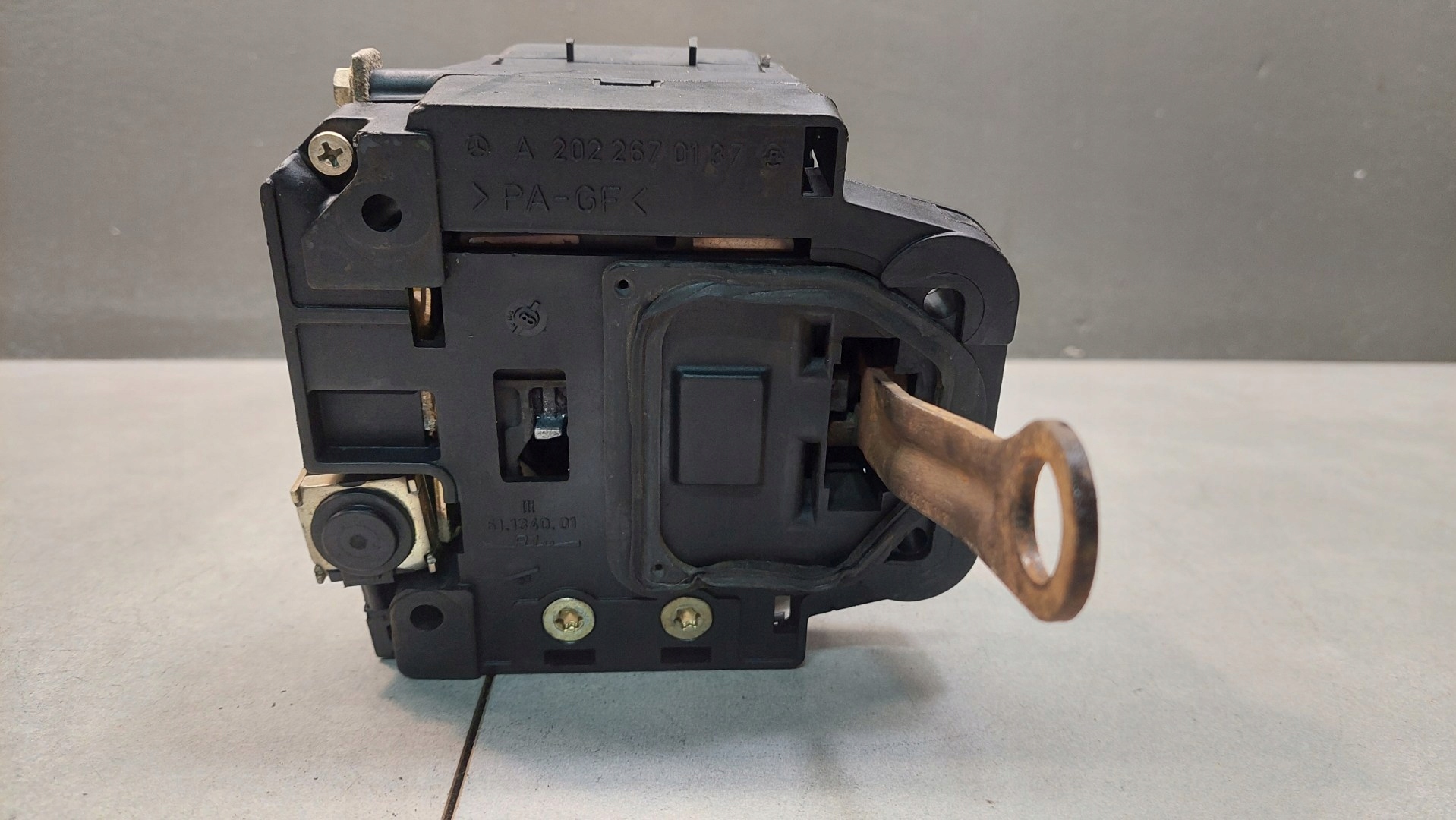 Mecanisme levier vitesse Engrenage AUTOMAT MERCEDES CLK C208