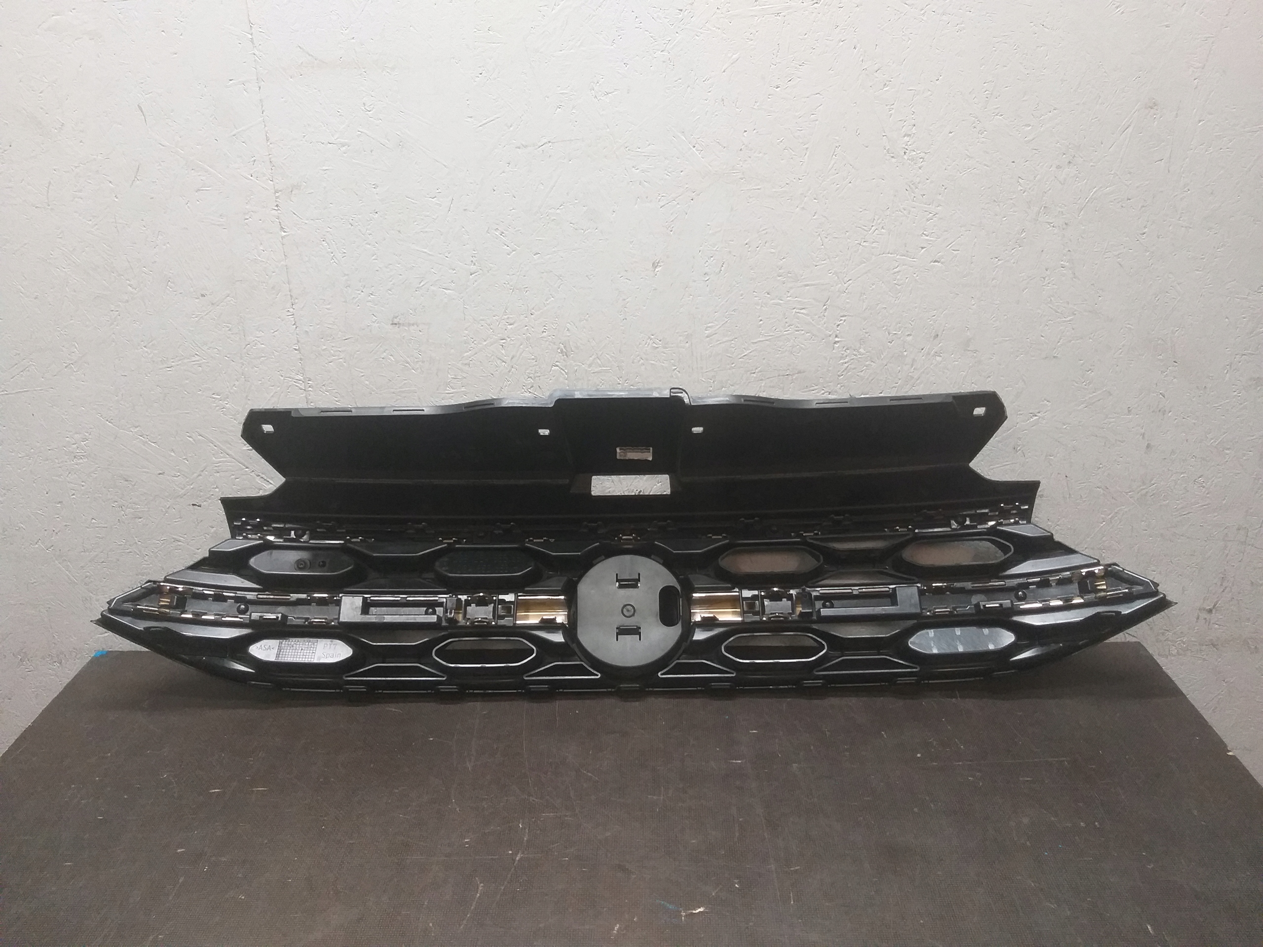 ATRAPA GRILL VW T ROC T-ROC LIFT R LINE Strona zabudowy przód