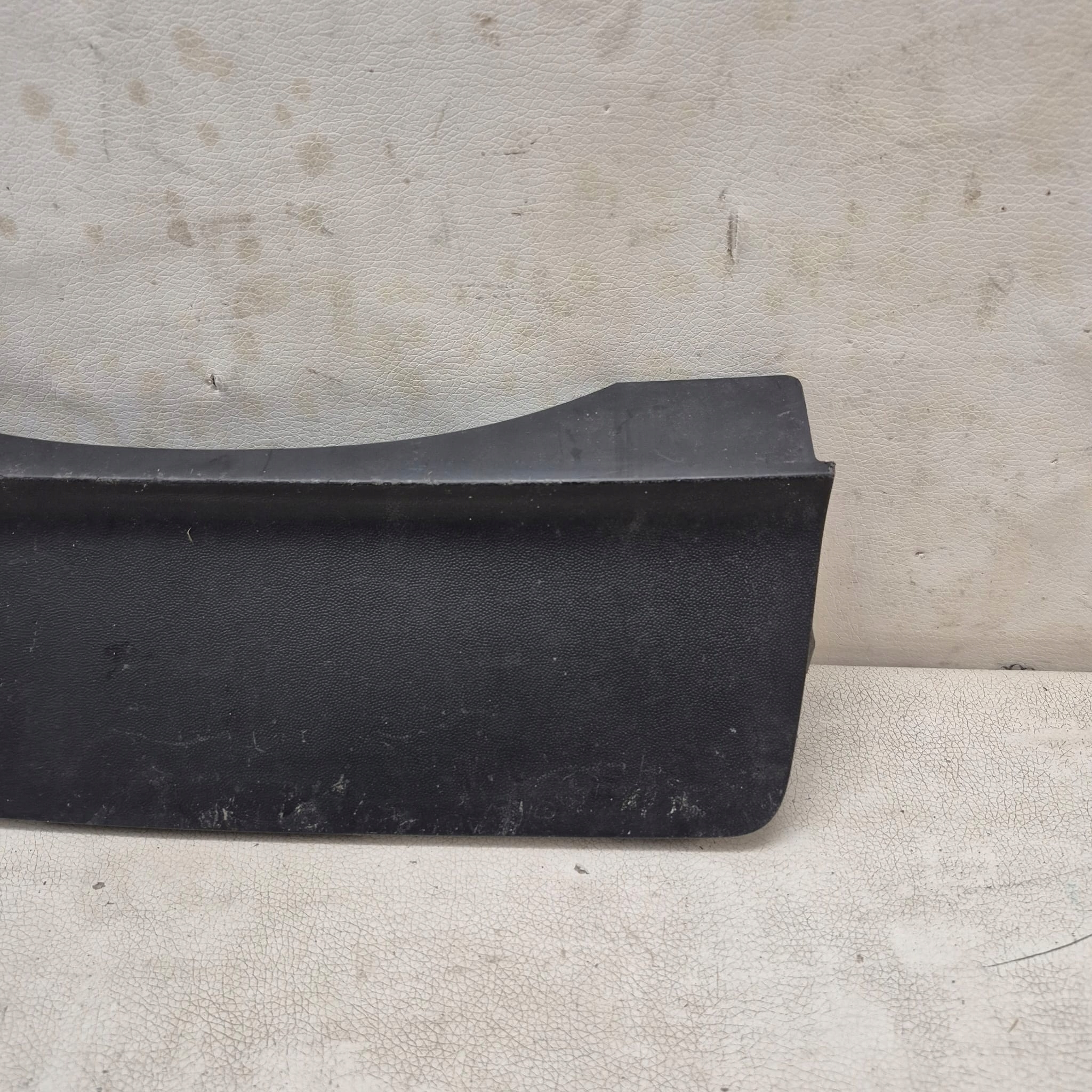 VW GOLF 6 VI couvre couverture HAKA attelage 5K6807397