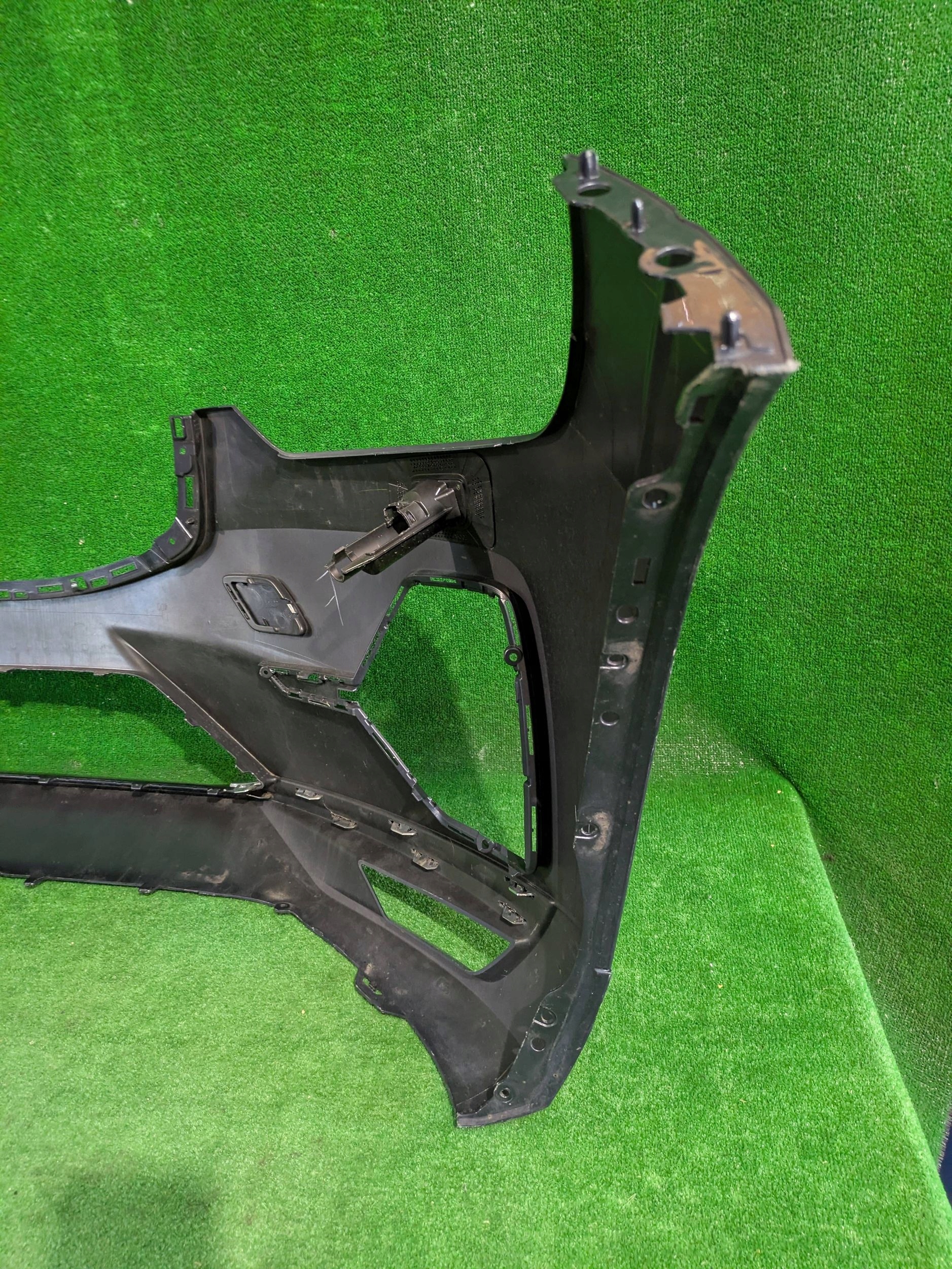 front bumper front VOLVO XC60 II LIFT NR.6068