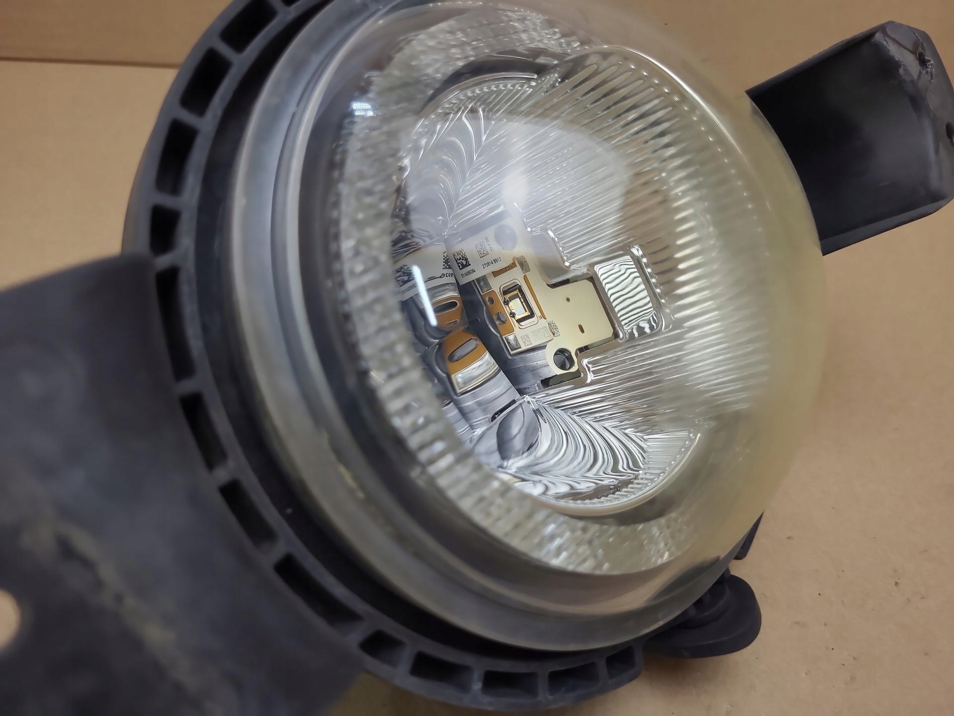 fog light left side Mini Countryman R60 2014 9812537-05