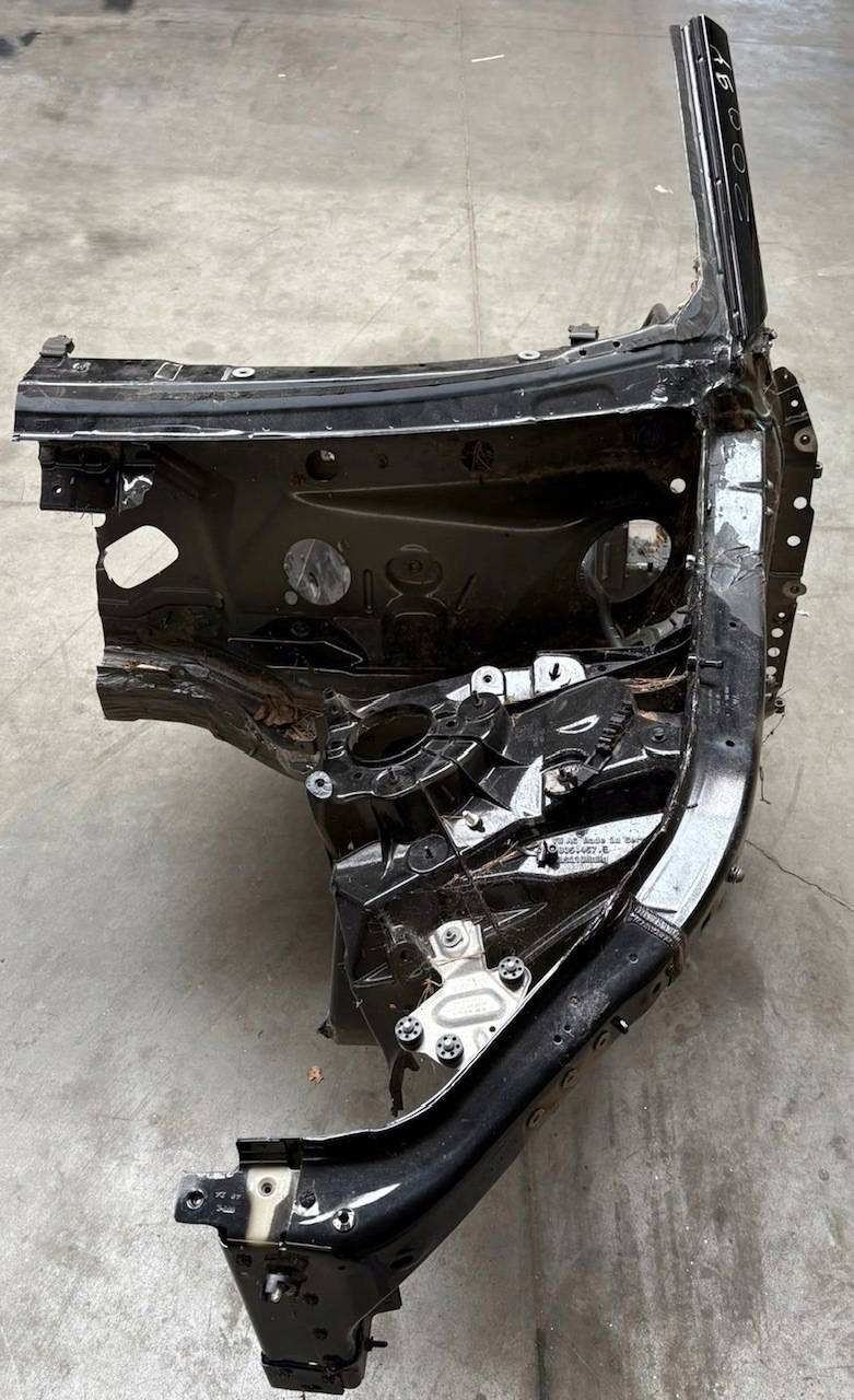IDEALNA quarter front front left PORSCHE CAYENNE 9Y 1