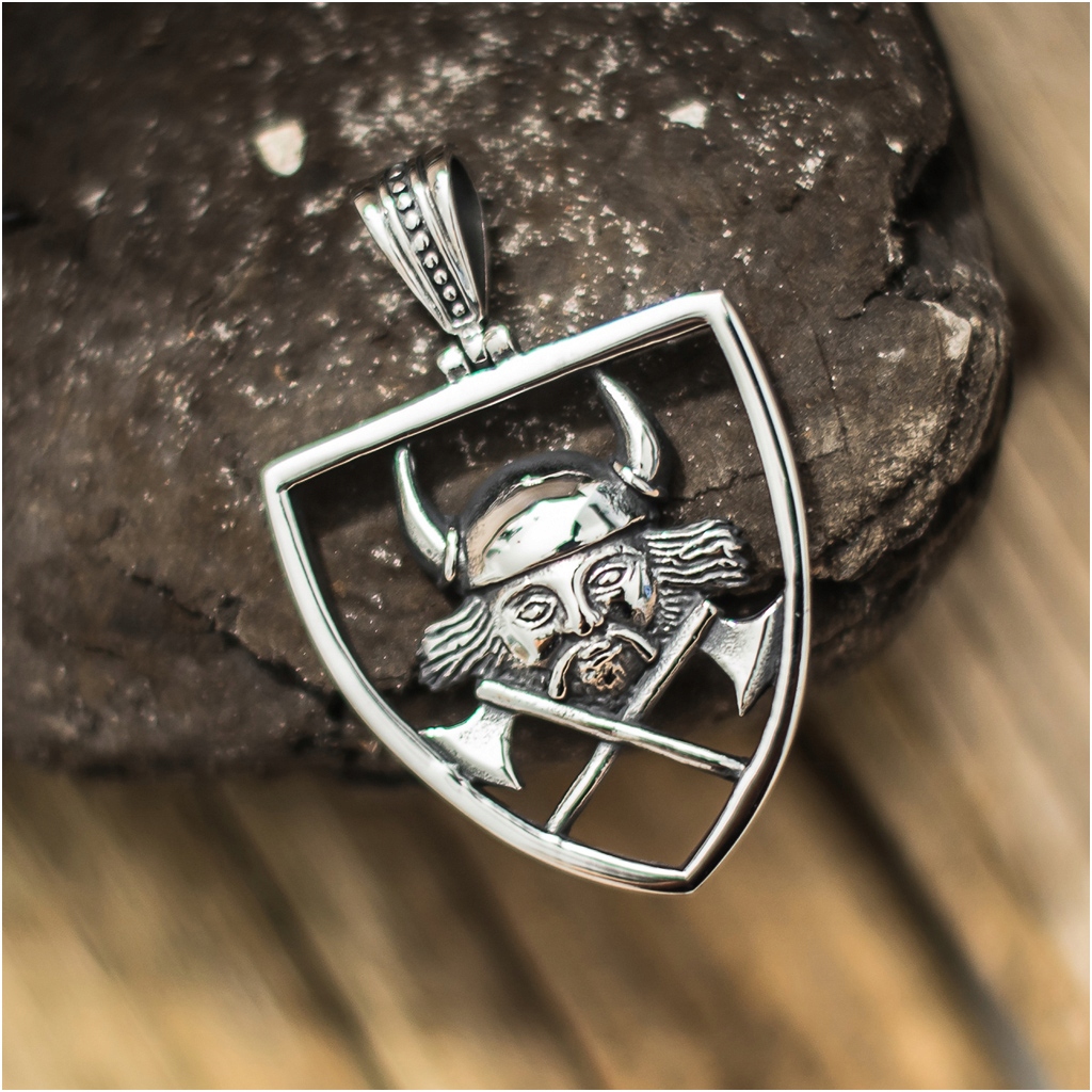 Zawieszka męska WIKING tarcza Herb Godło TOPORY STAL chirurgiczna Kod producenta SZ0211-S