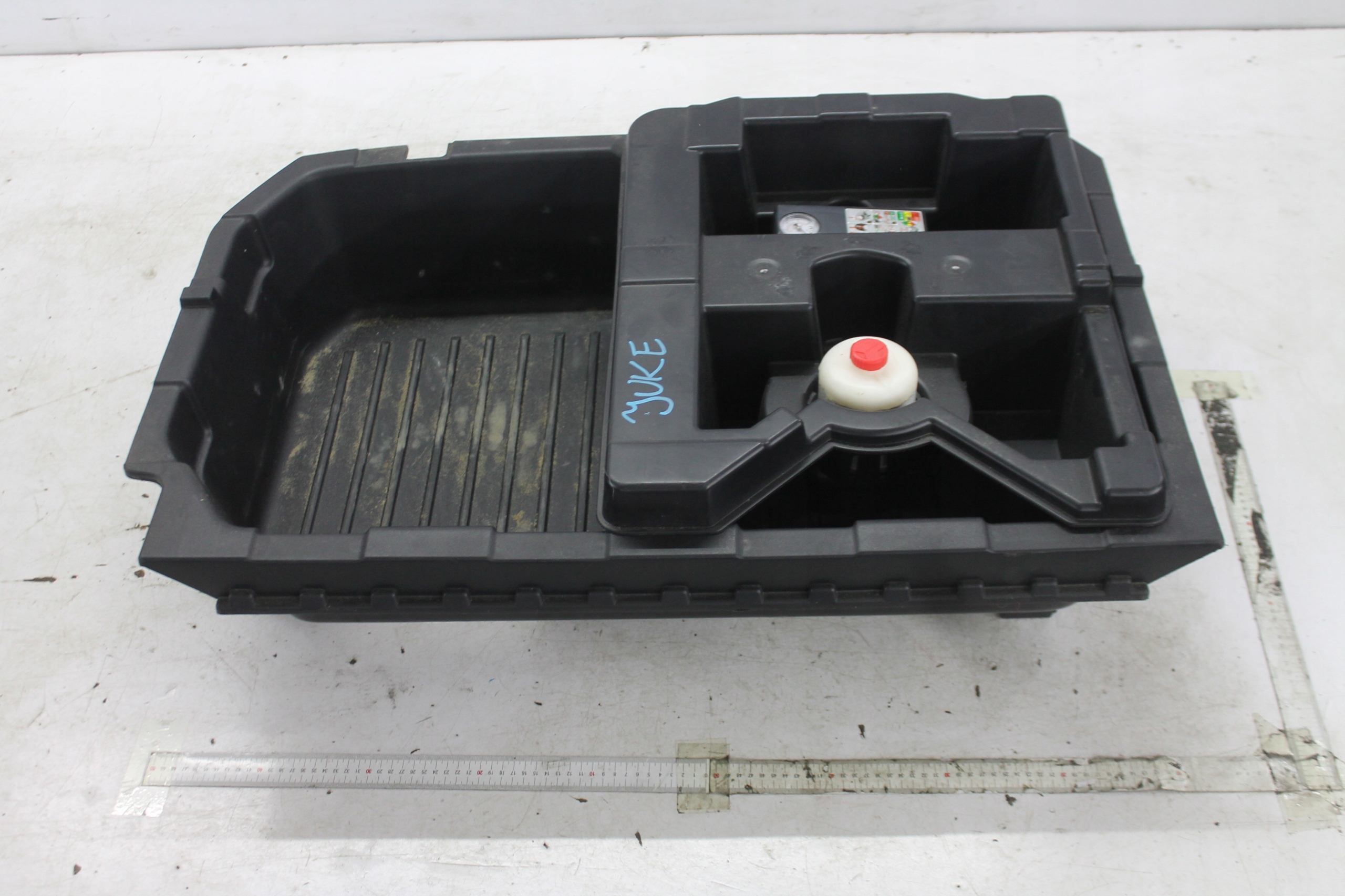 Roue secours garniture Cric JUKE F15 10-18