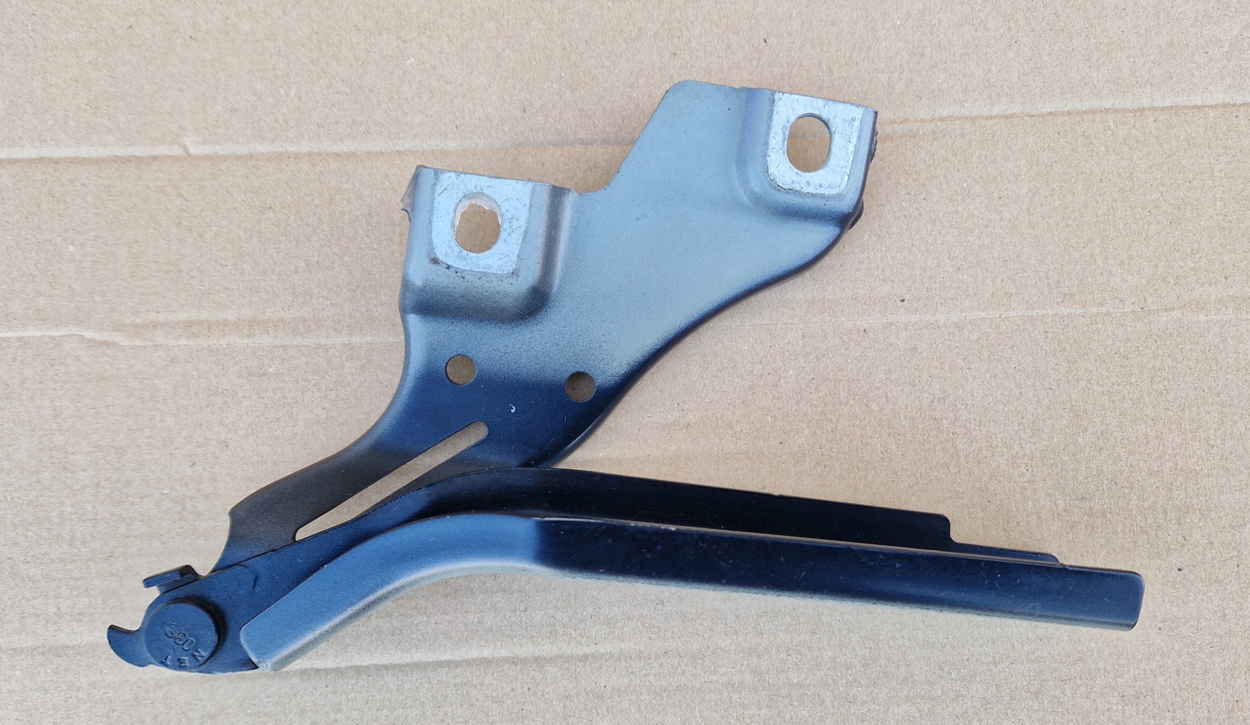 hinge bonnets PASSAT B8 LC9X 3G0823301 left original IDEAL