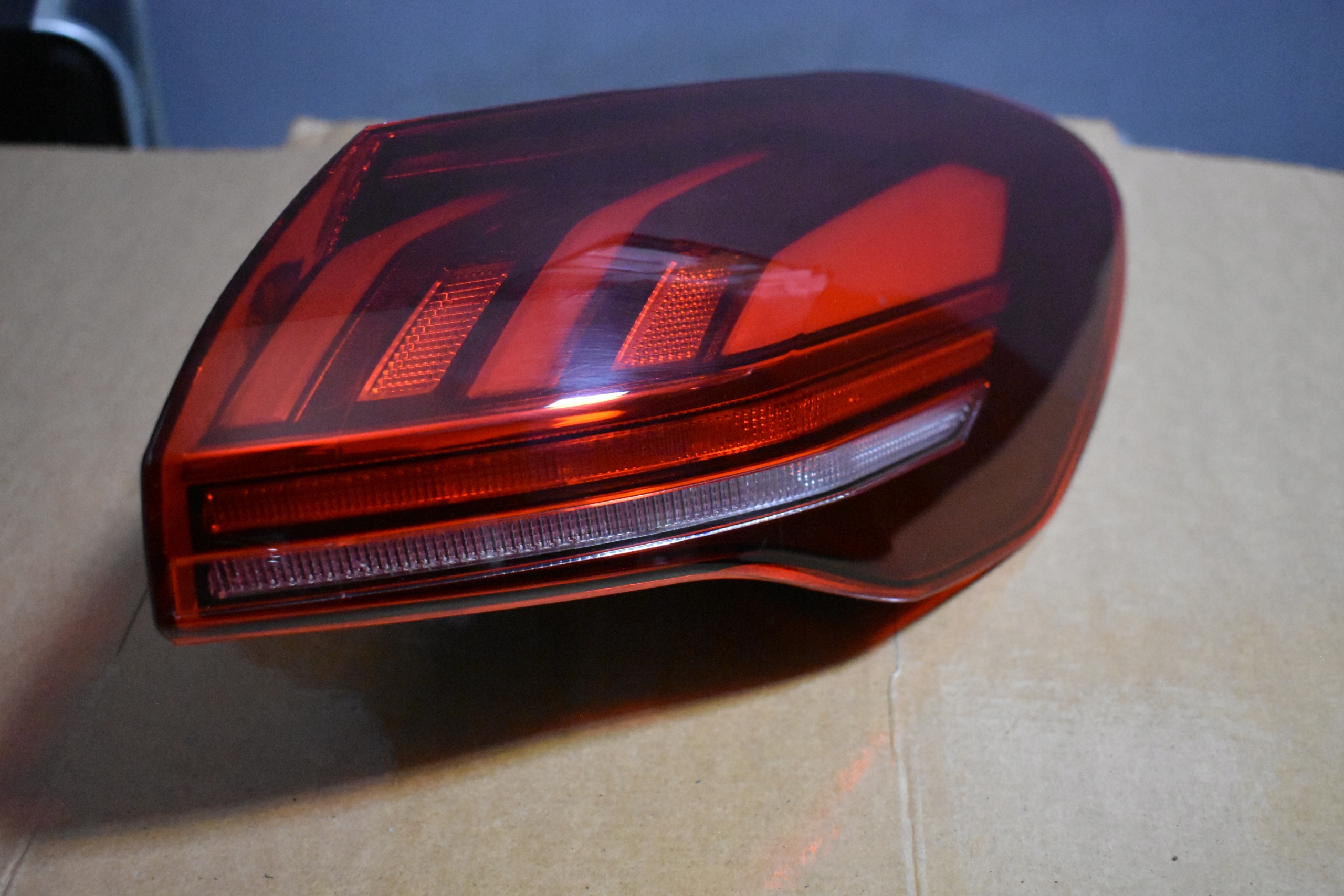 IDEALNA light rear part rear right OLED AUDI A5 B10 AVANT 1
