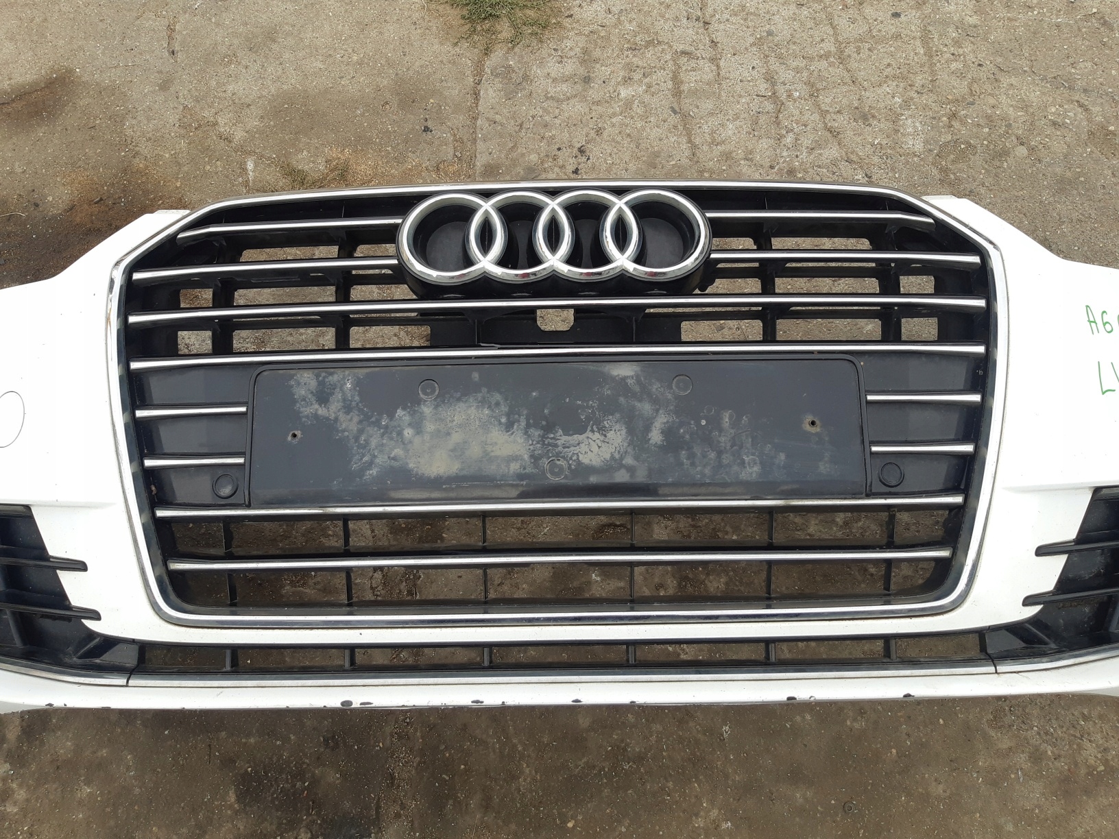 AUDI A6 C7 LIFT LY9C front bumper 4 PDC grill front grille complete