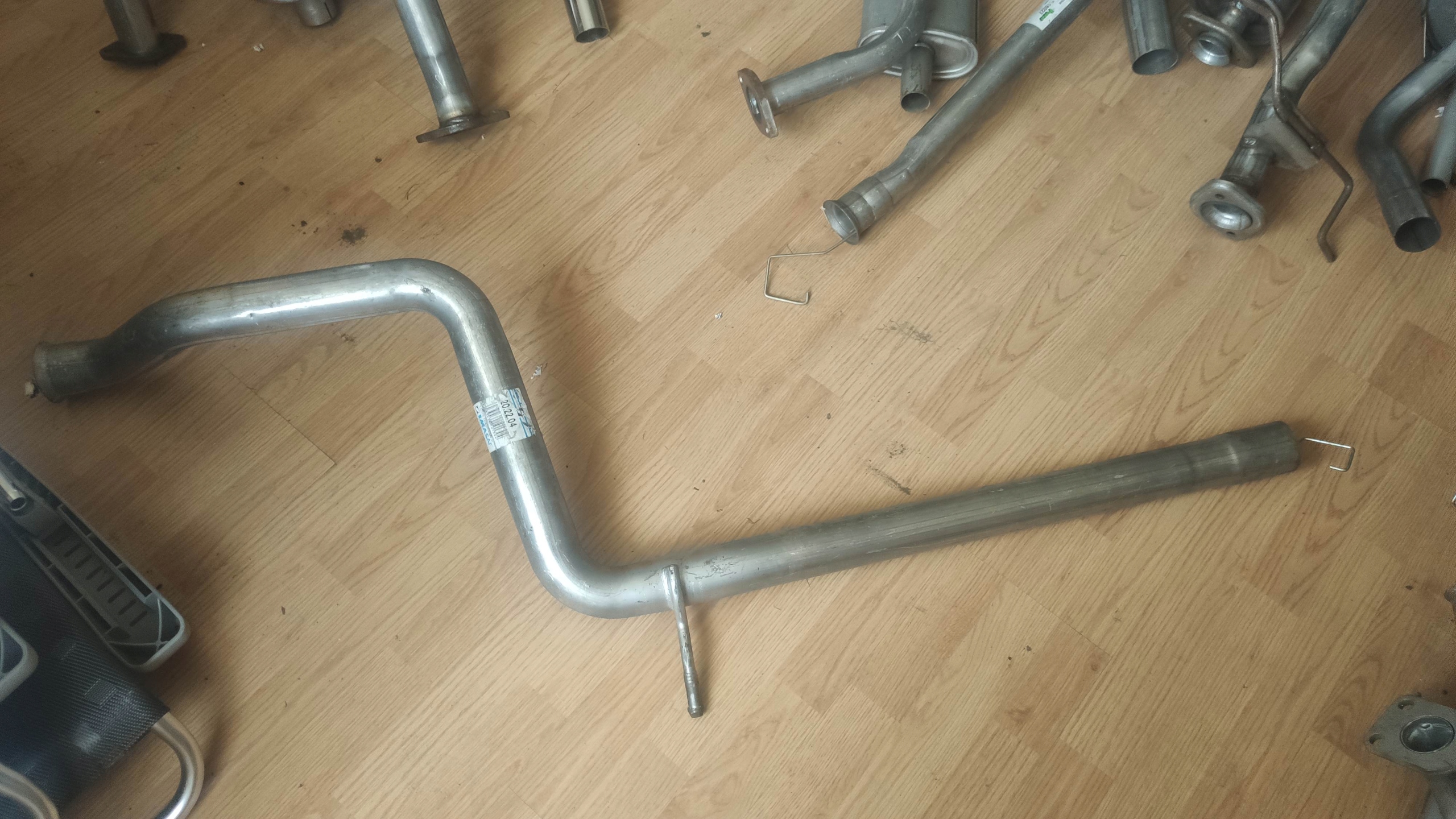 TLUMIK RURA WYDECHOWA CITROEN C4 PICASSO 07 BENZ