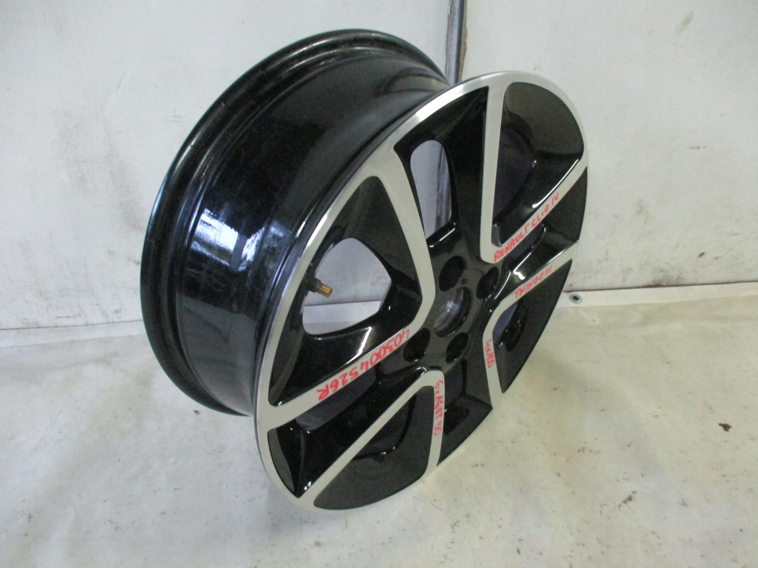 disk hliníkový Renault Clio IV 4 Twingo 4 x 100 6x16 ET50