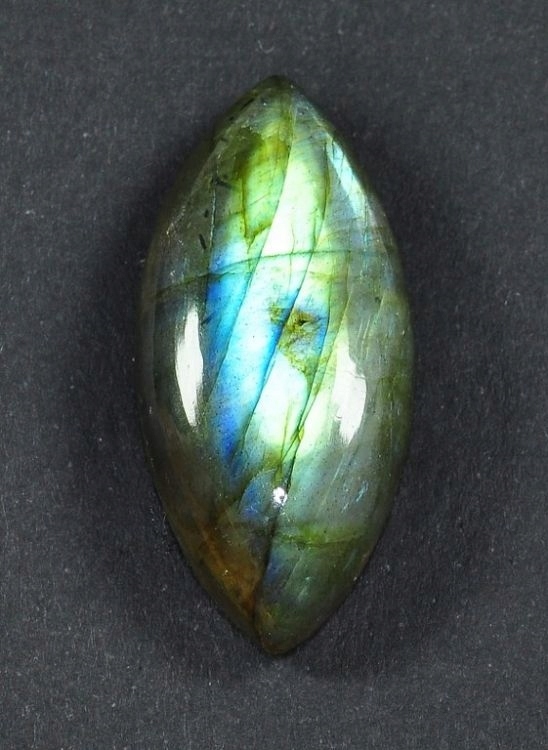 Labradorit kabošon markýza 35x16 mm