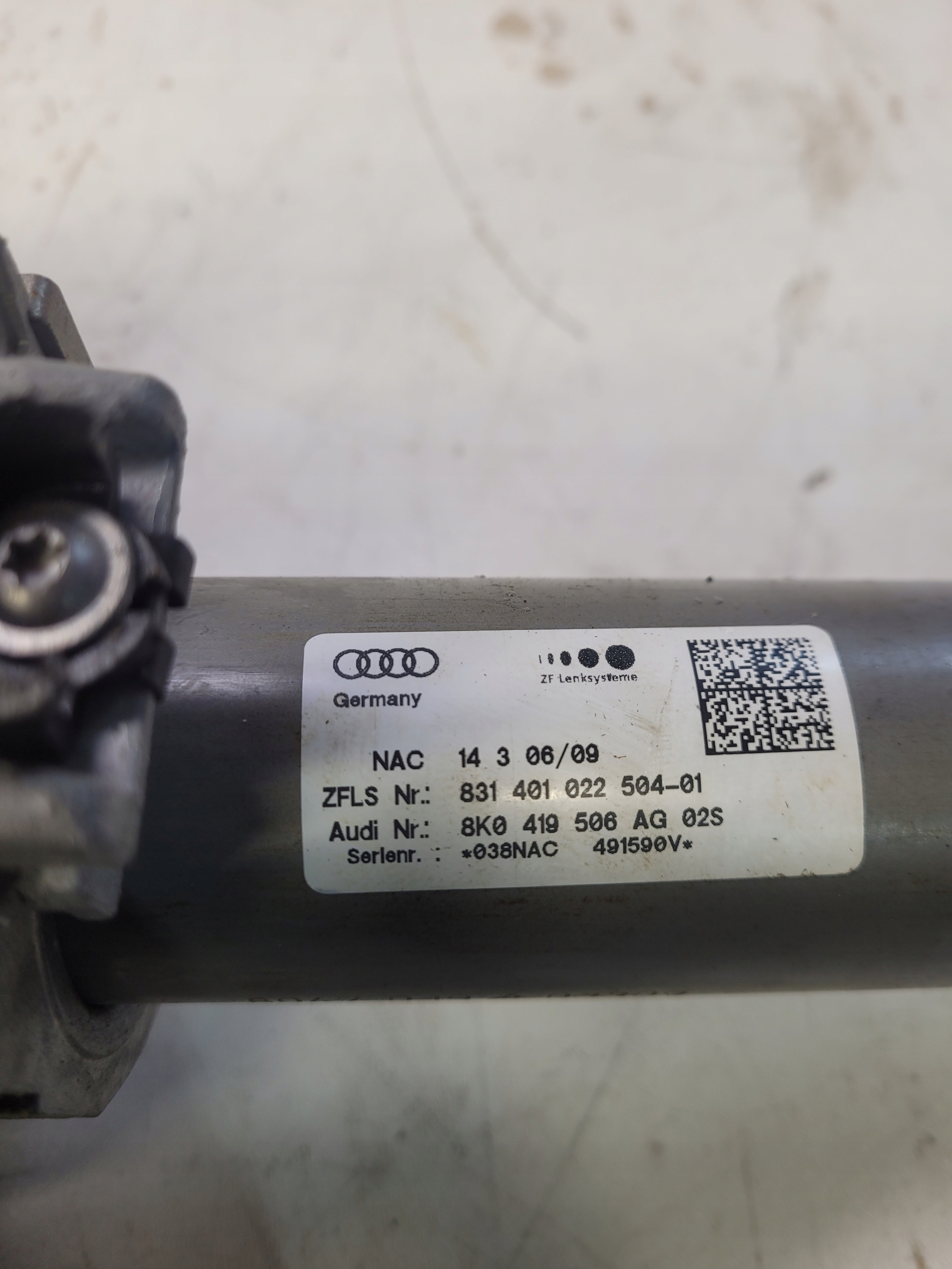 part steering wheel rod AUDI A4 A5 8K0419506AG