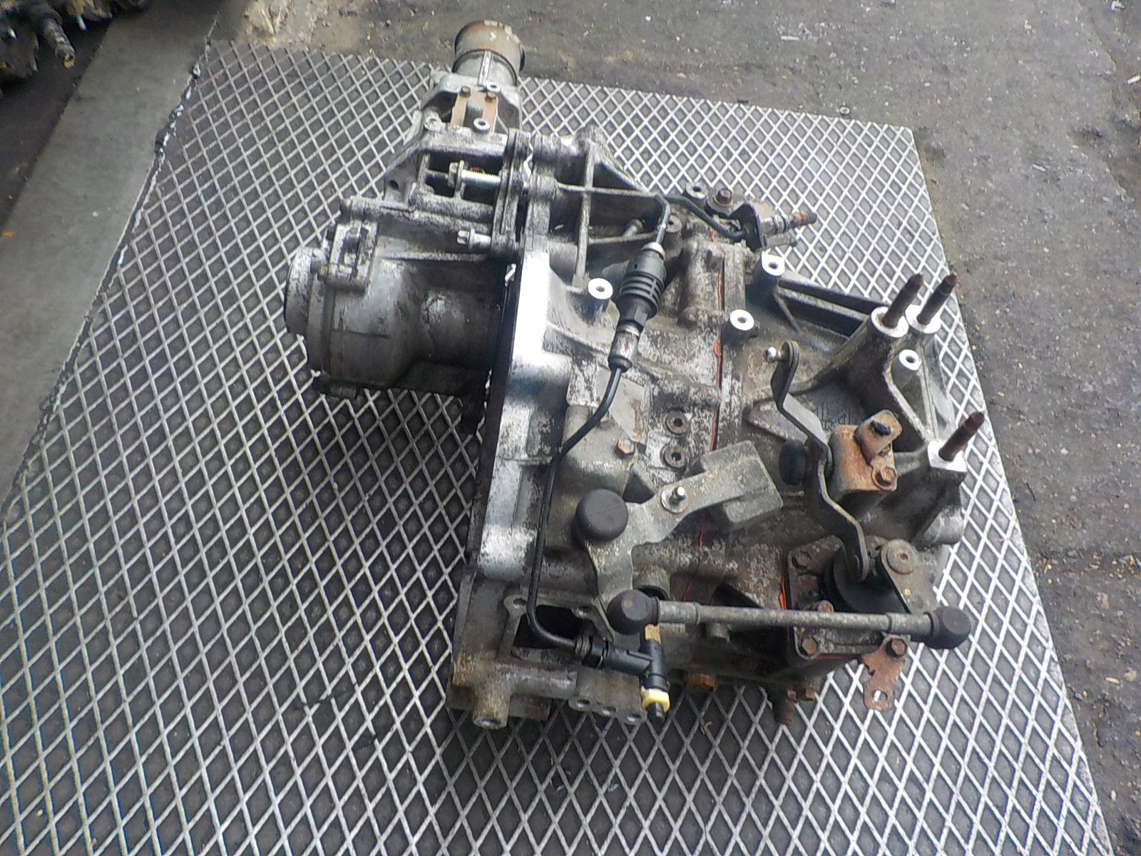 MITSUBISHI OUTLANDER II CAMBIO REDUKTOR 2.0 DID P05273278AD