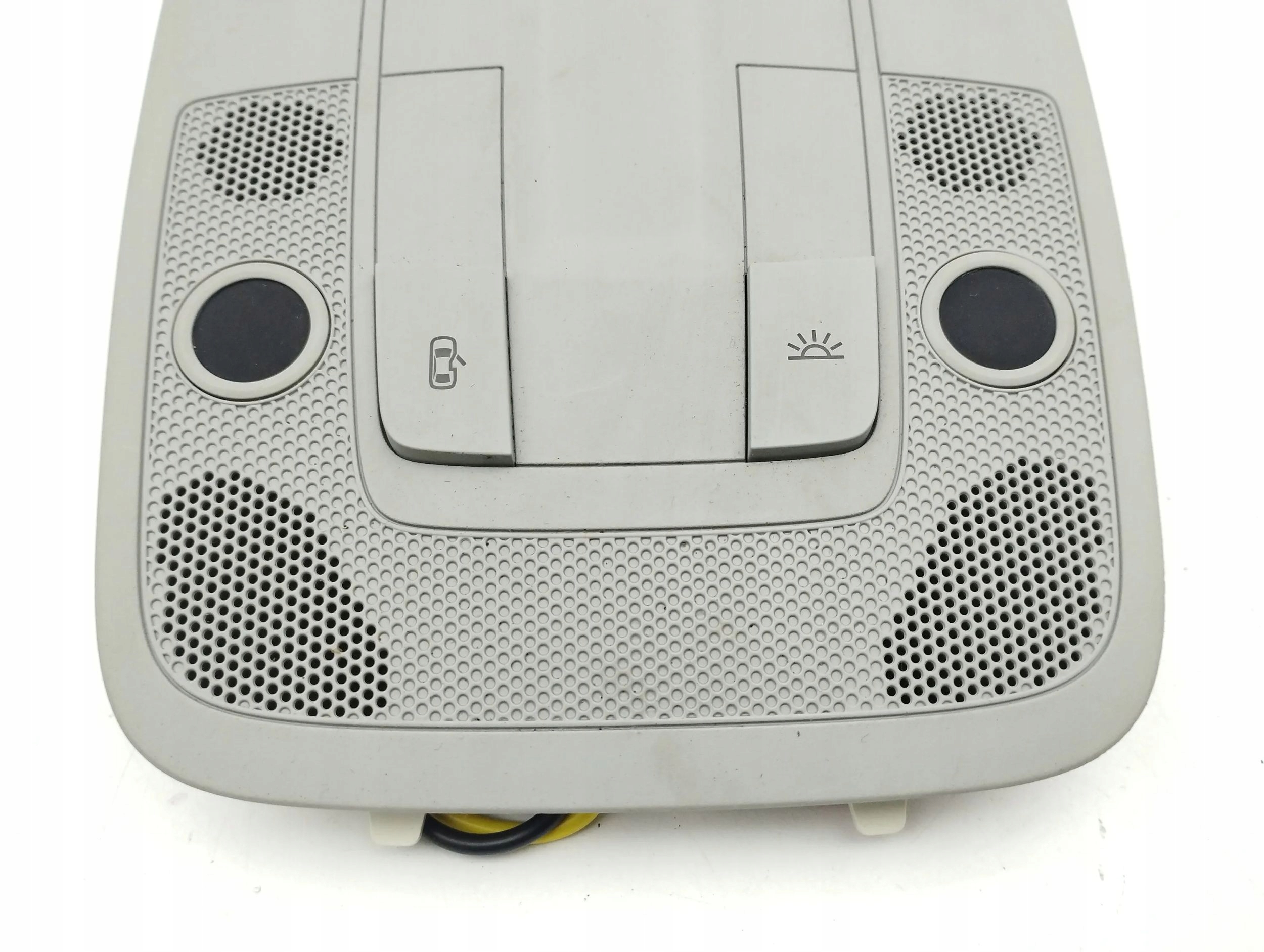 Audi Q2 - 2017 свет кресло переднего