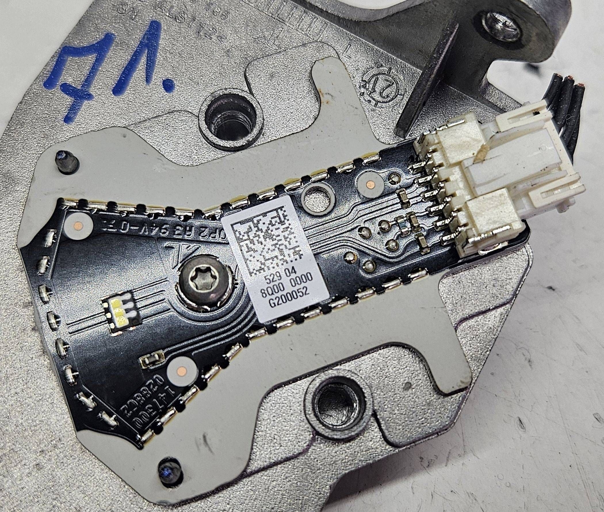 Volkswagen Tiguan 2 II 5NA control unit LED module reflektora 1420000165